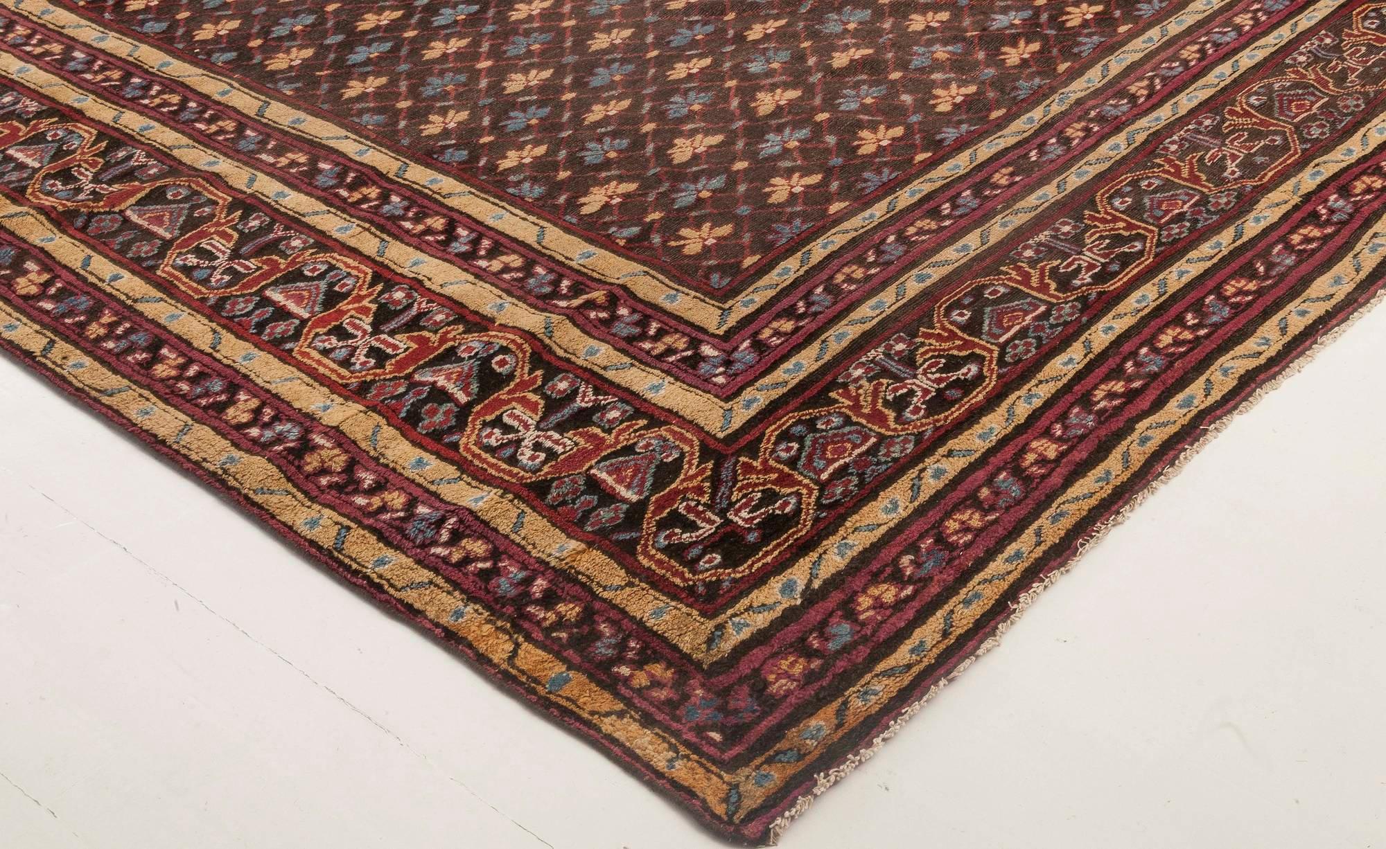 Antique Indian Handmade Wool Rug For Sale 3