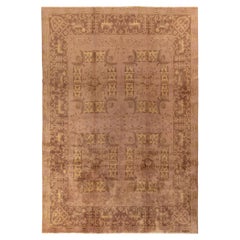 Antiker indischer Teppich in Violett, Braun, Gold mit Blumenmuster von Teppich & Kelim