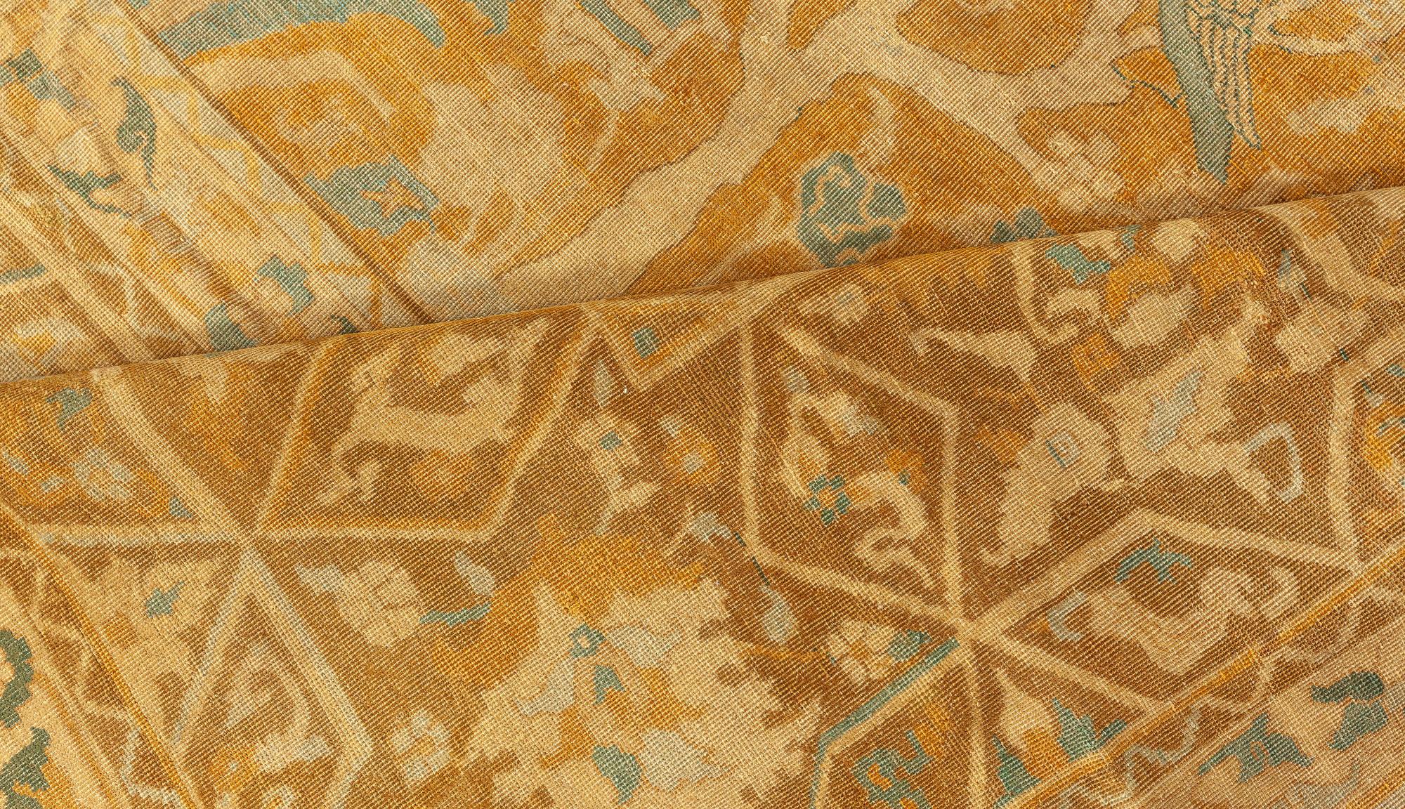 Antique Indian rug (Size Adjusted)
Size: 12'10