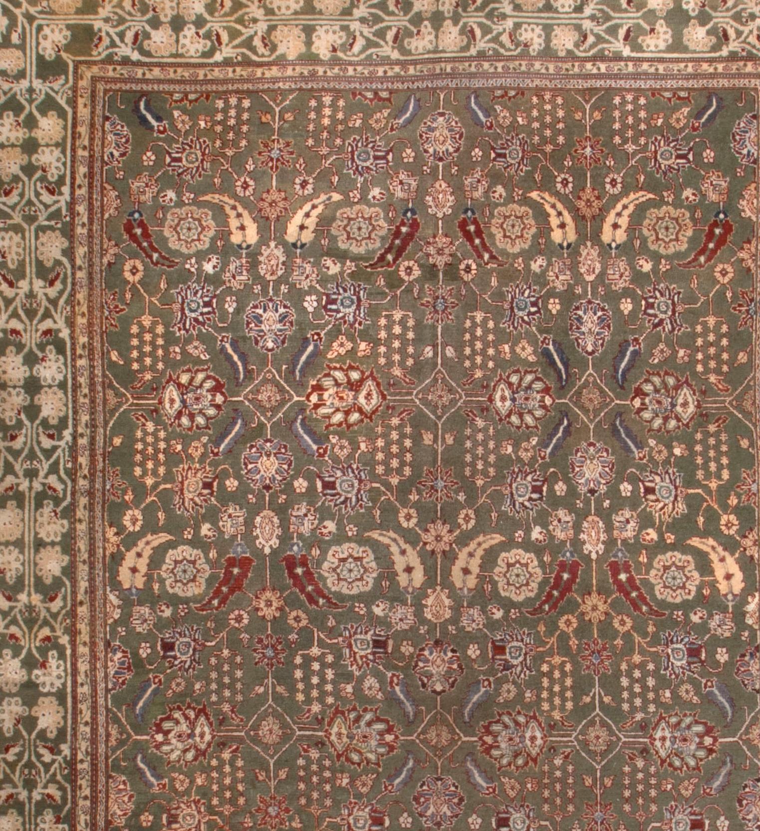 Antiker indischer Sage Green Agra Teppich,  8'10 x 11'6 im Angebot 1