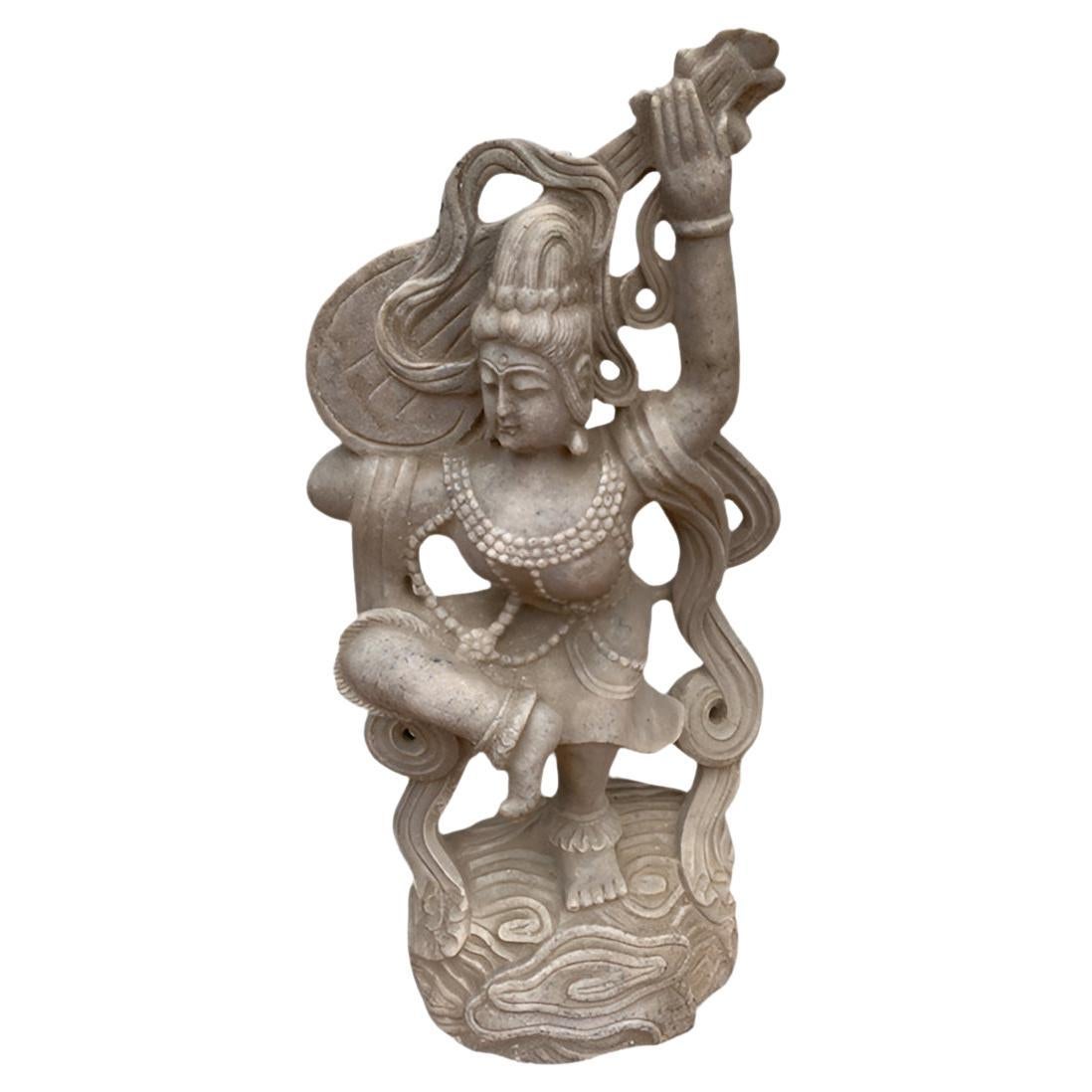 Antique Indian Saraswati Godess Indoor/Outdoor Stone Sculpture en vente