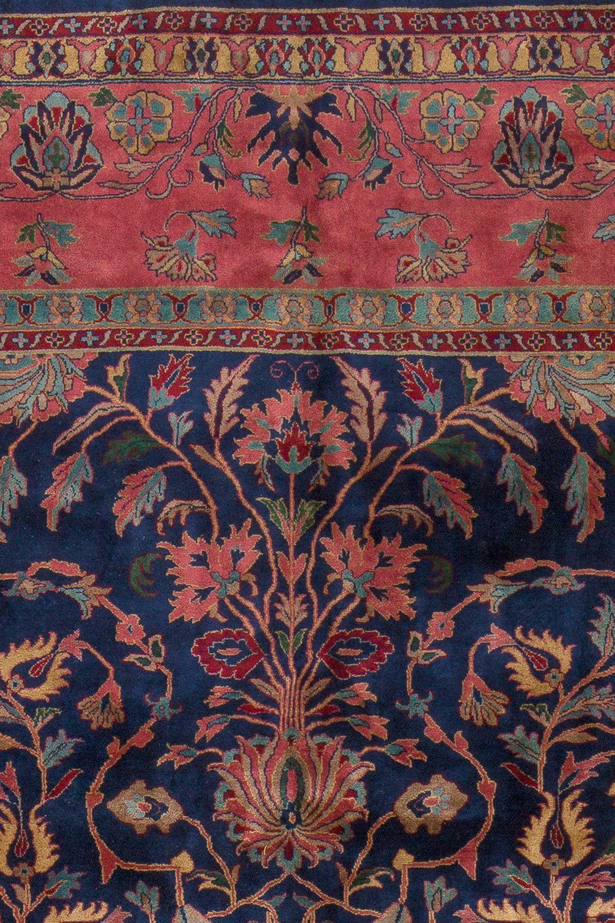 Antique Indian Sarouk Rug In Excellent Condition In New York, NY
