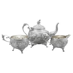  Antikes indisches dreiteiliges Teeservice aus Silber