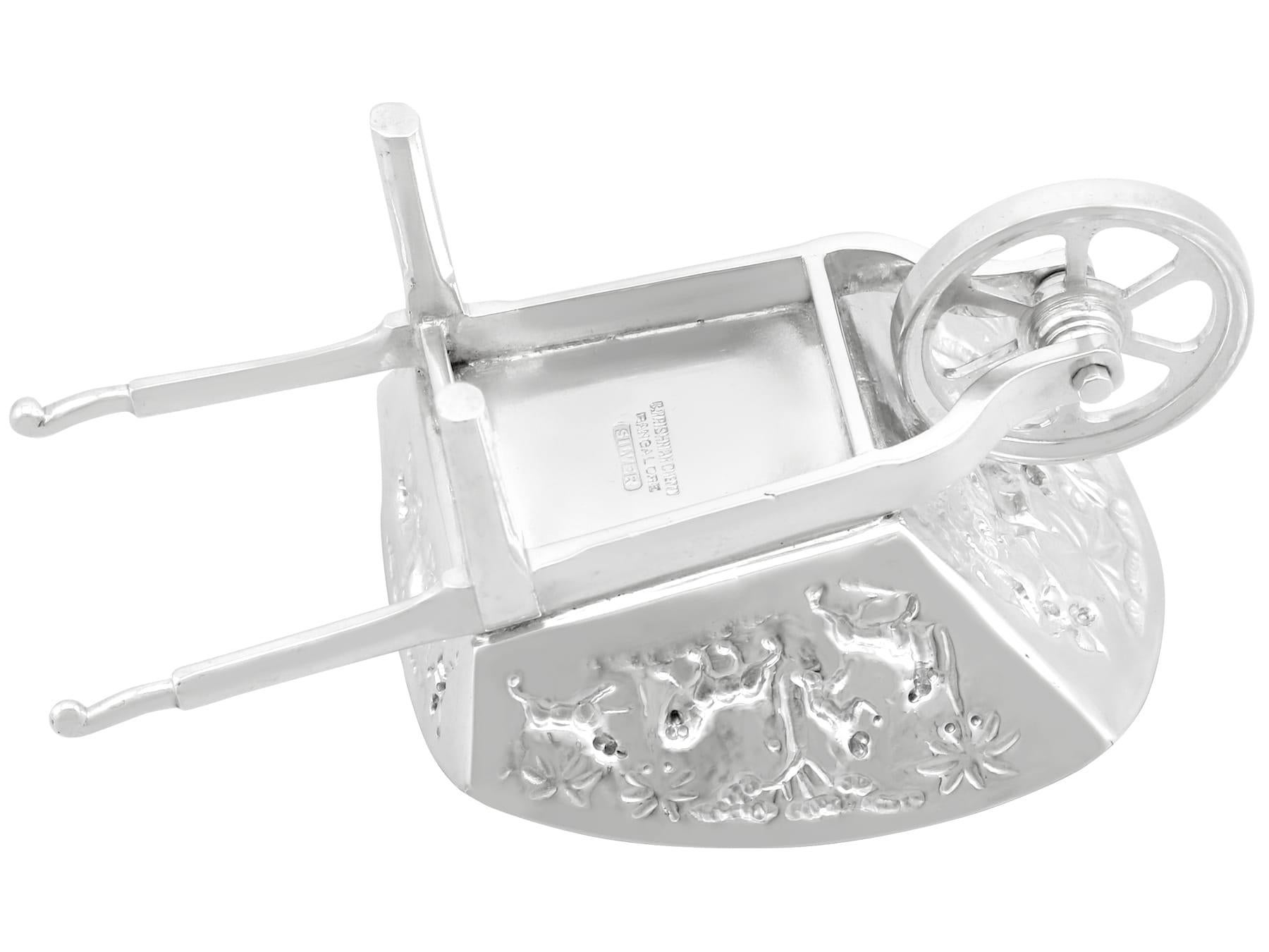 Antique Indian Silver Wheelbarrow Bon Bon Dishes Circa 1900 For Sale 9