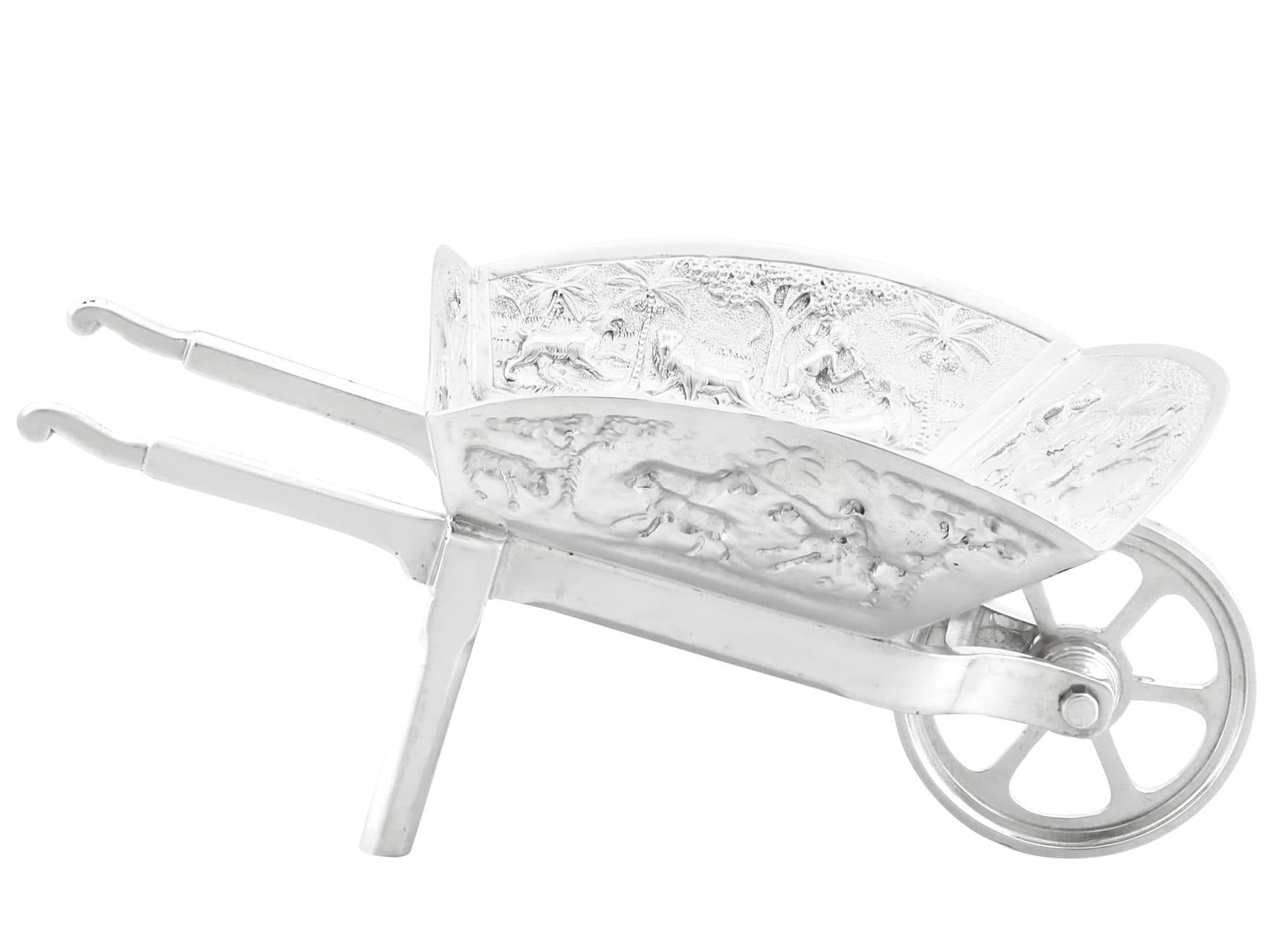 Antique Indian Silver Wheelbarrow Bon Bon Dishes Circa 1900 For Sale 1