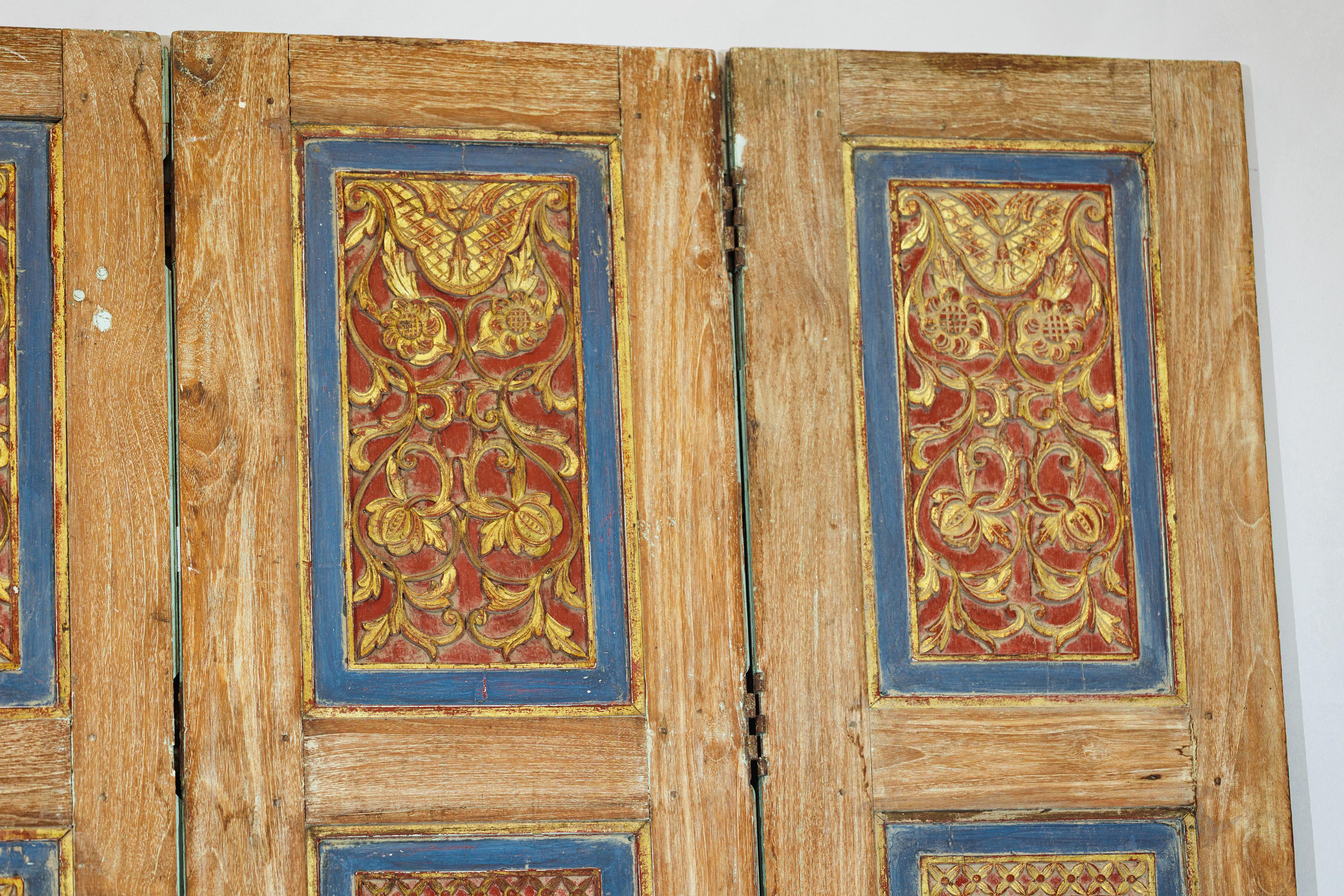 Antique Indian Six-Panel Carved Wooden Screen with Calligraphic Inscriptions For Sale 9