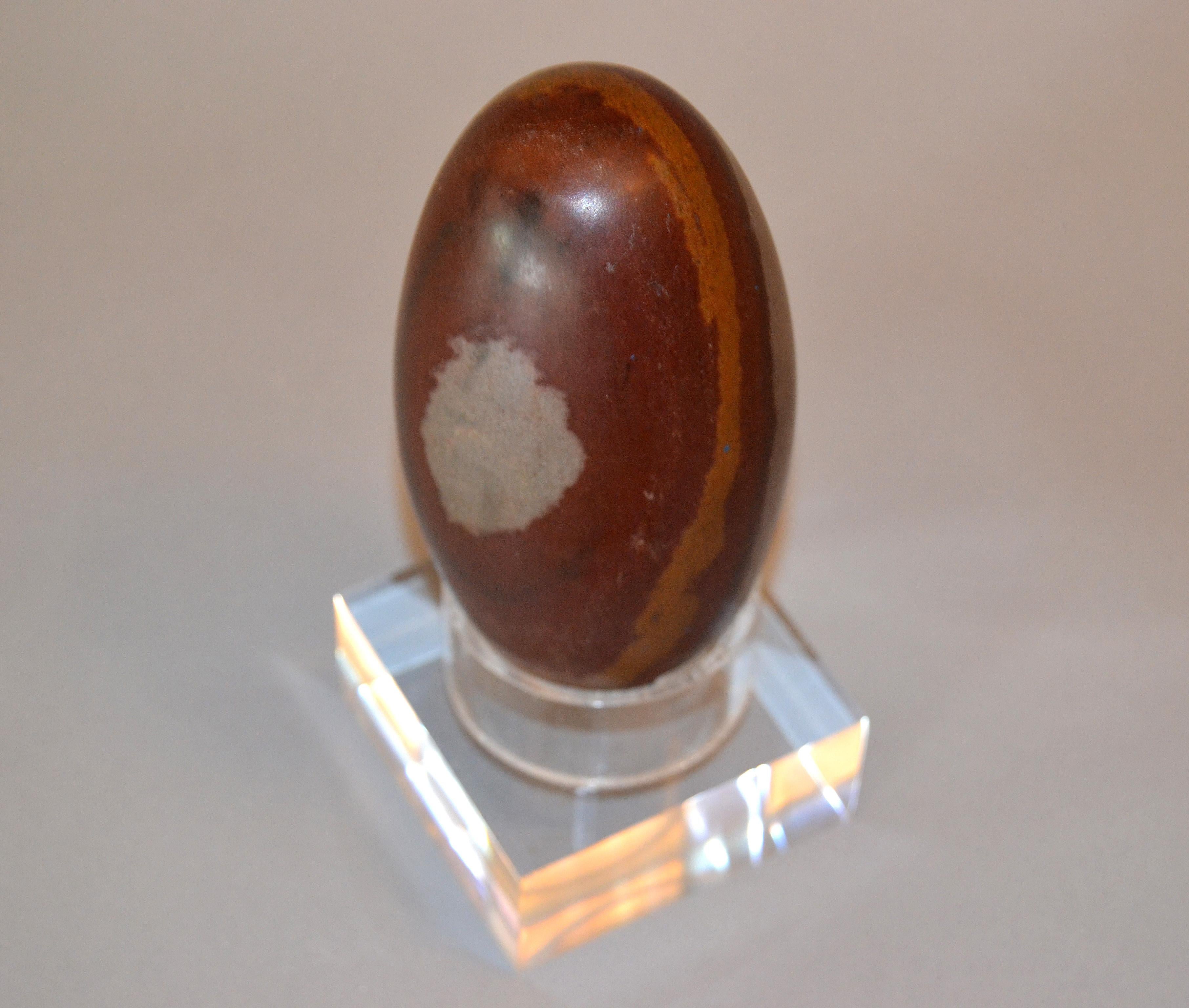 Antique Indian Tantric Shiva Lingam Stone on a Clear Lucite Stand In Good Condition In Miami, FL