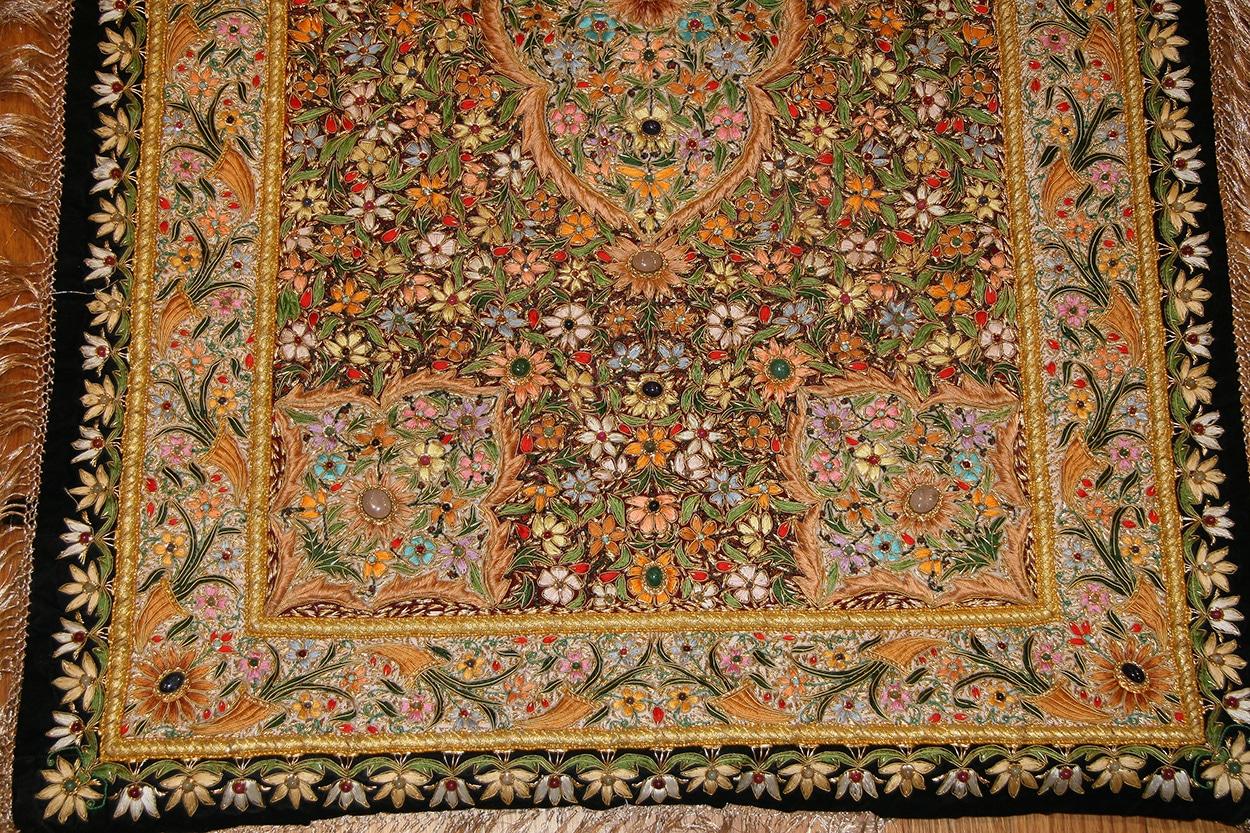 Antique Indian tapestry gem stone rug, country of origin: India, date circa early 20th century. Size: 2 ft 6 in x 4 ft (0.76 m x 1.22 m). 


