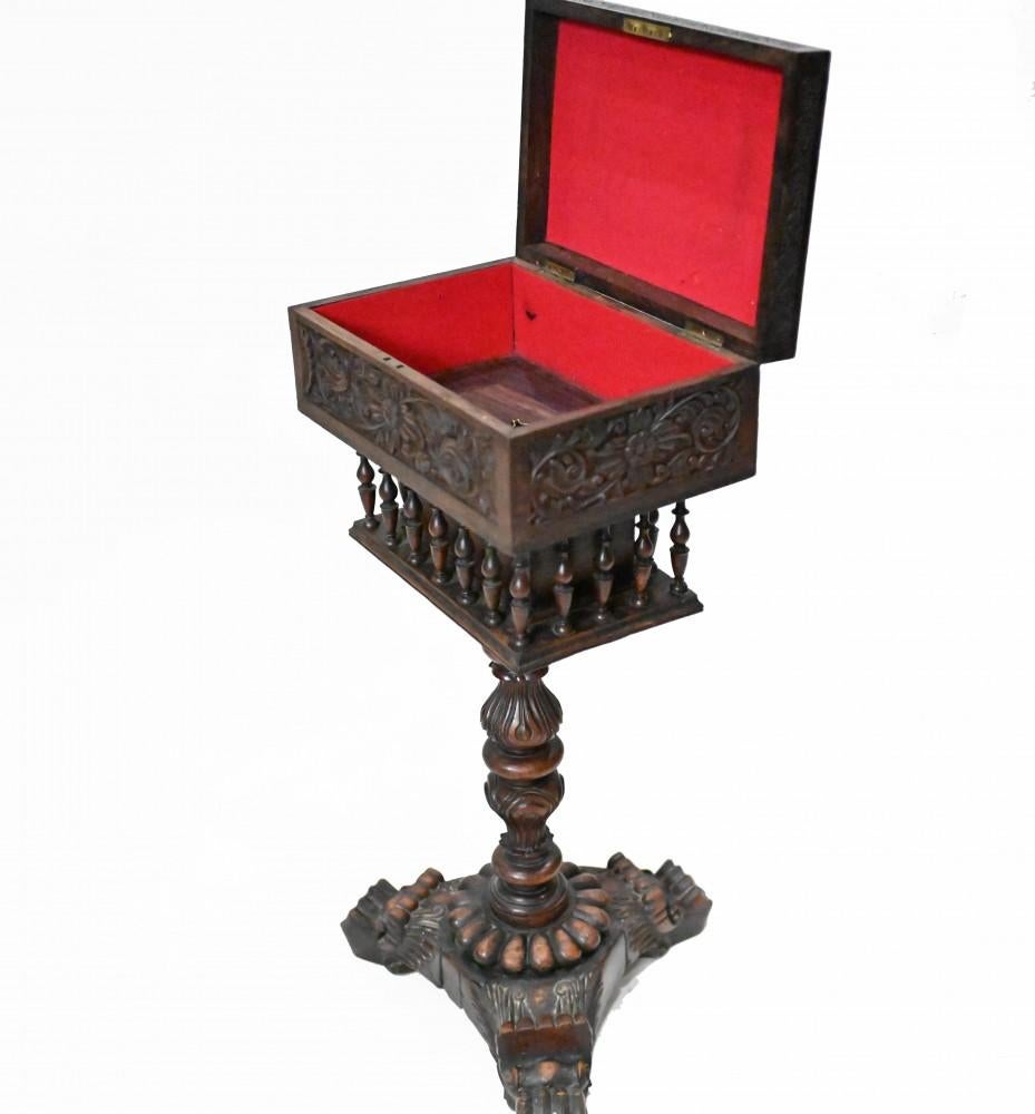 Antique Indian Teapoy Table Carved Padouk Colonial Furniture In Good Condition In Potters Bar, GB