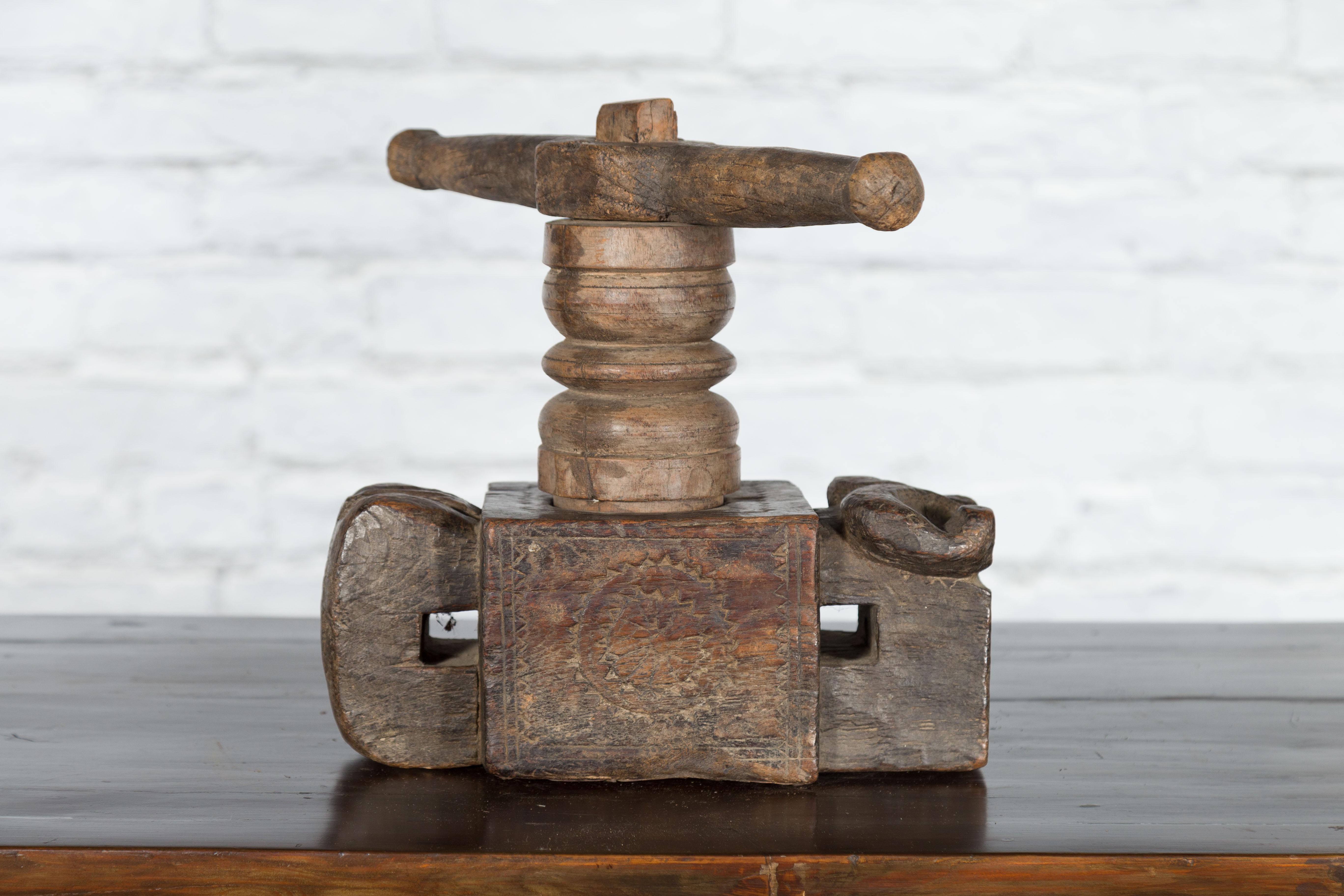 Antique Indian Wooden Hand Noodle Grinder with Carved Ram and Vice Press In Good Condition For Sale In Yonkers, NY