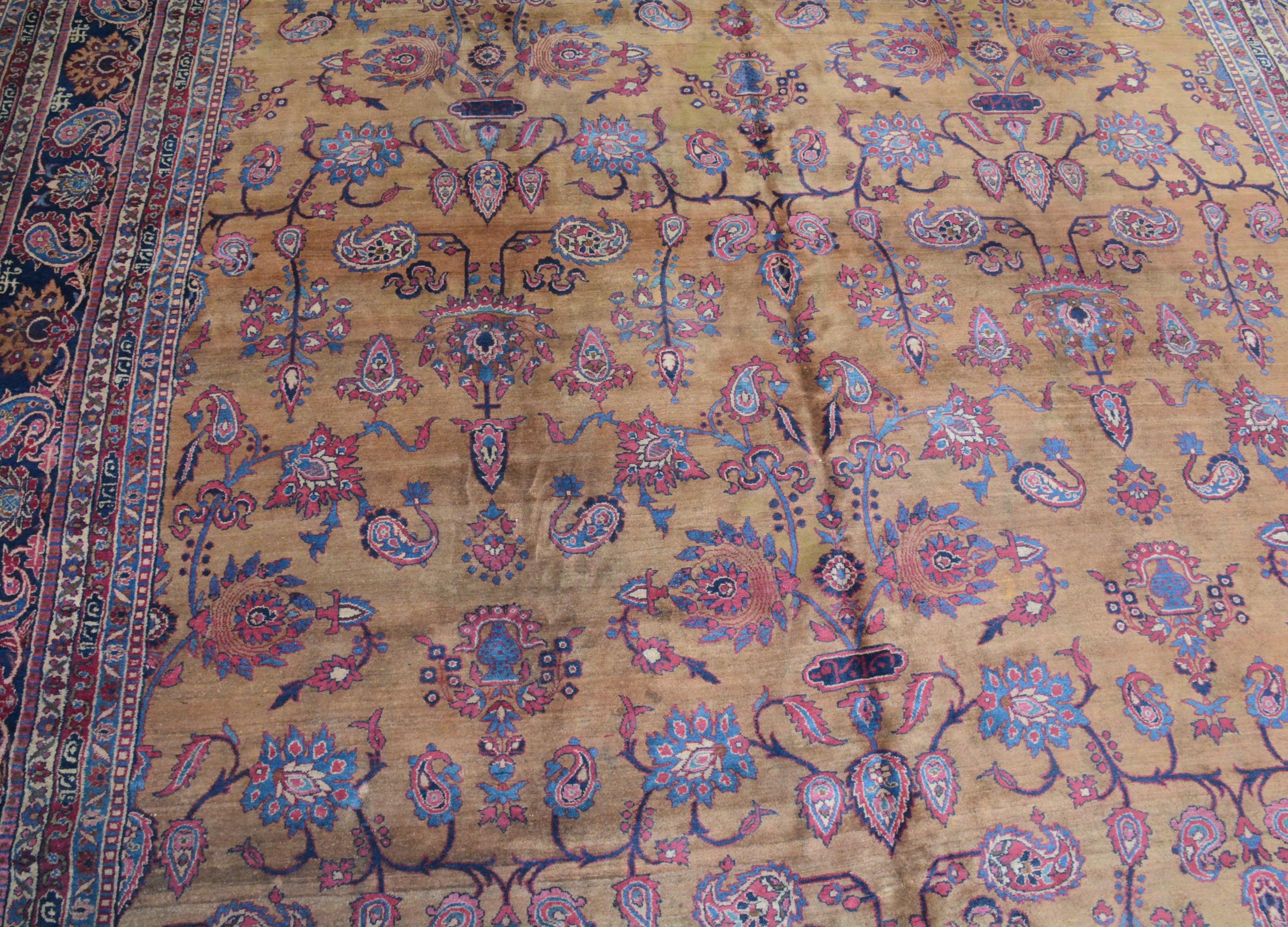Antiker Indo-Kerman-Teppich im Zustand „Gut“ im Angebot in Closter, NJ
