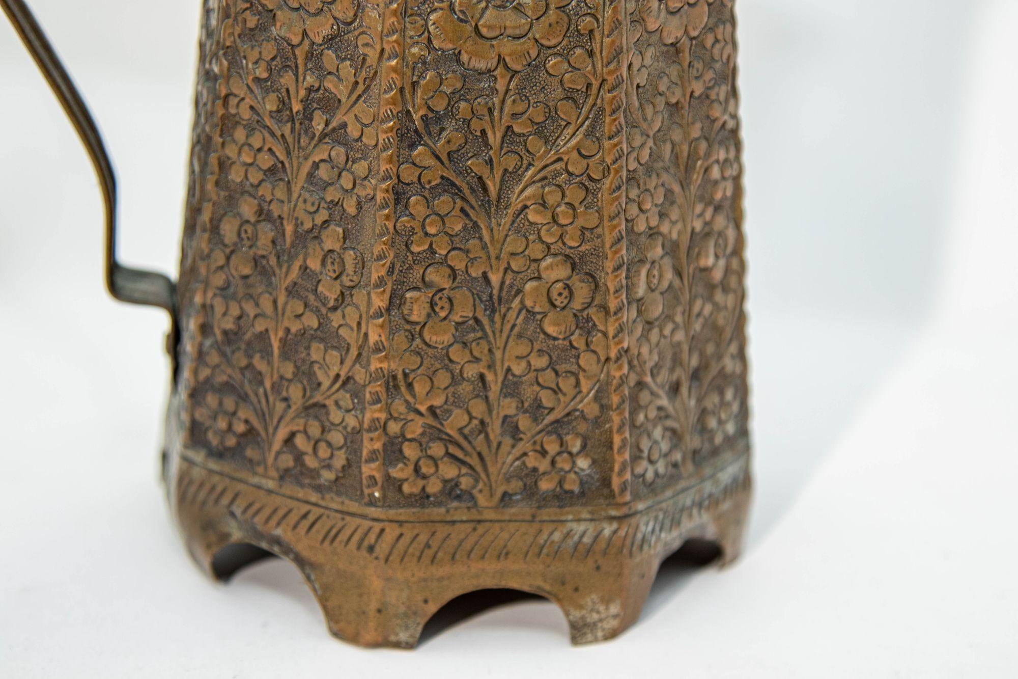Antique Indo-Persian Copper TeaPot 19th Century For Sale 4