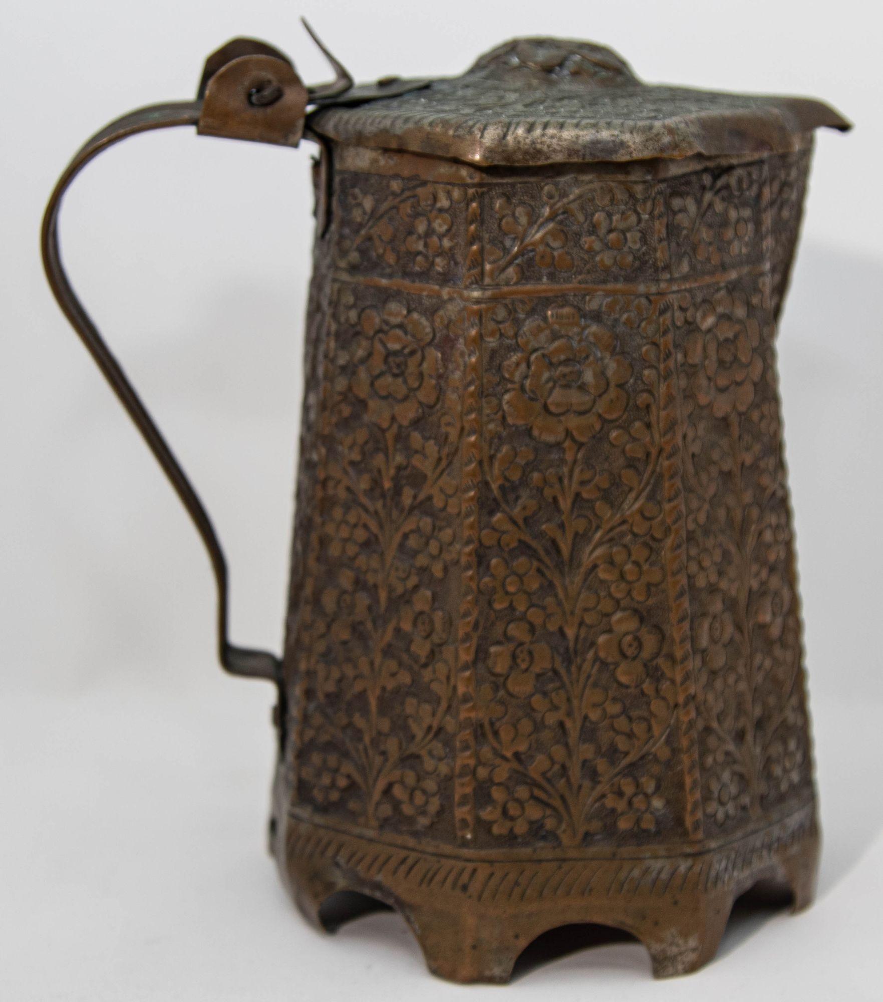 Islamic Antique Indo-Persian Copper TeaPot 19th Century For Sale