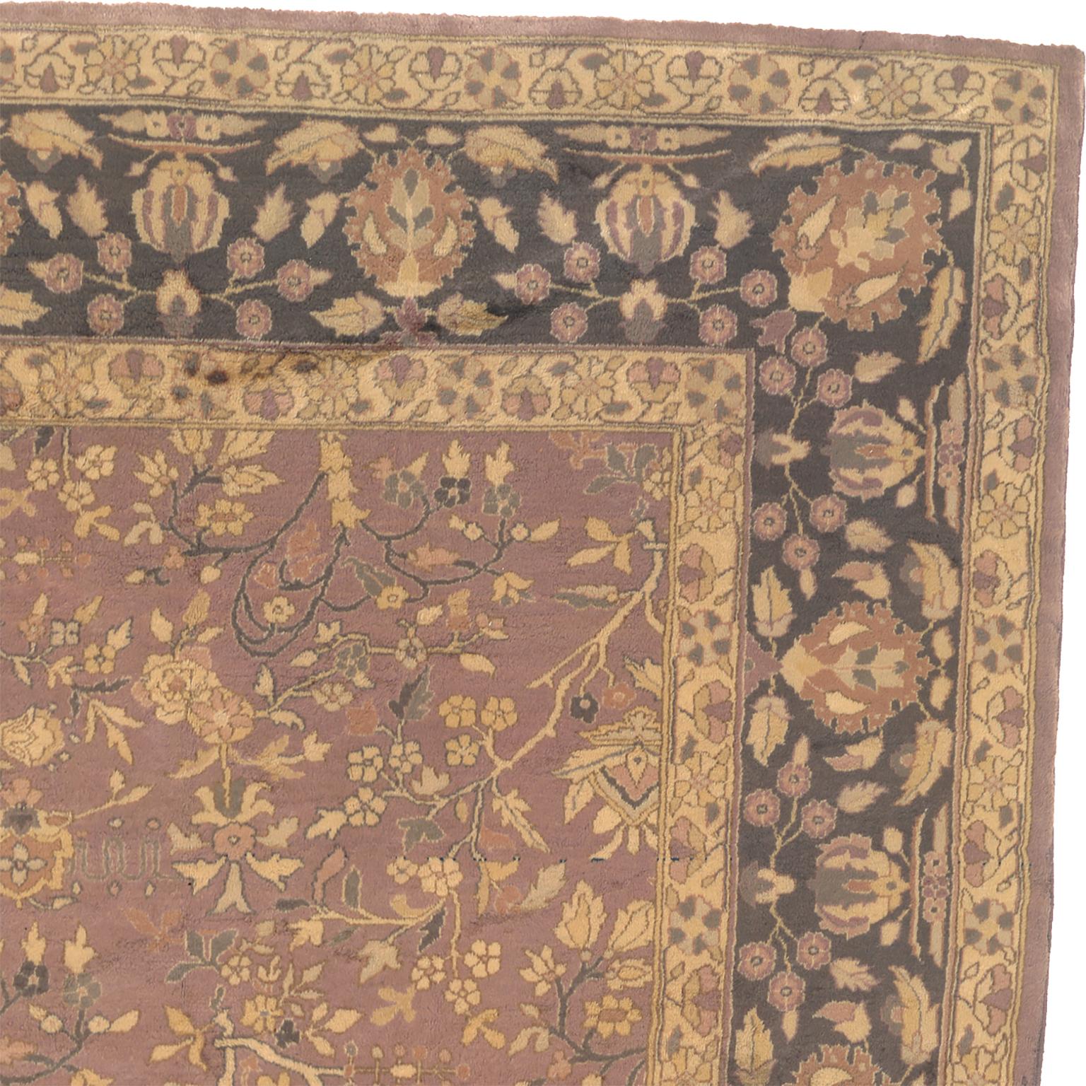 Antiker Indo-Persischer Mauve-Teppich (Indisch) im Angebot