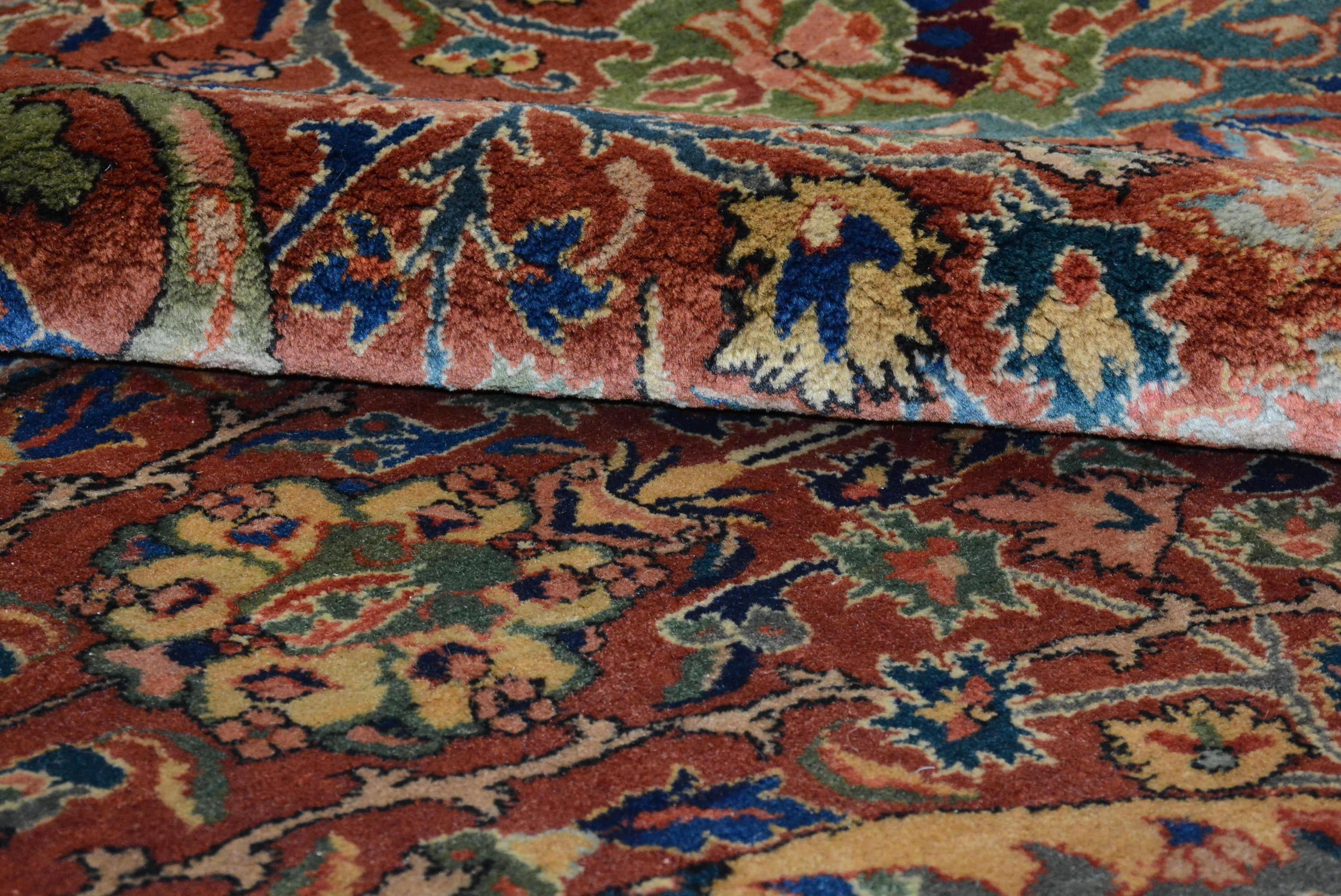 Antique Indo-Tabriz Carpet For Sale 5