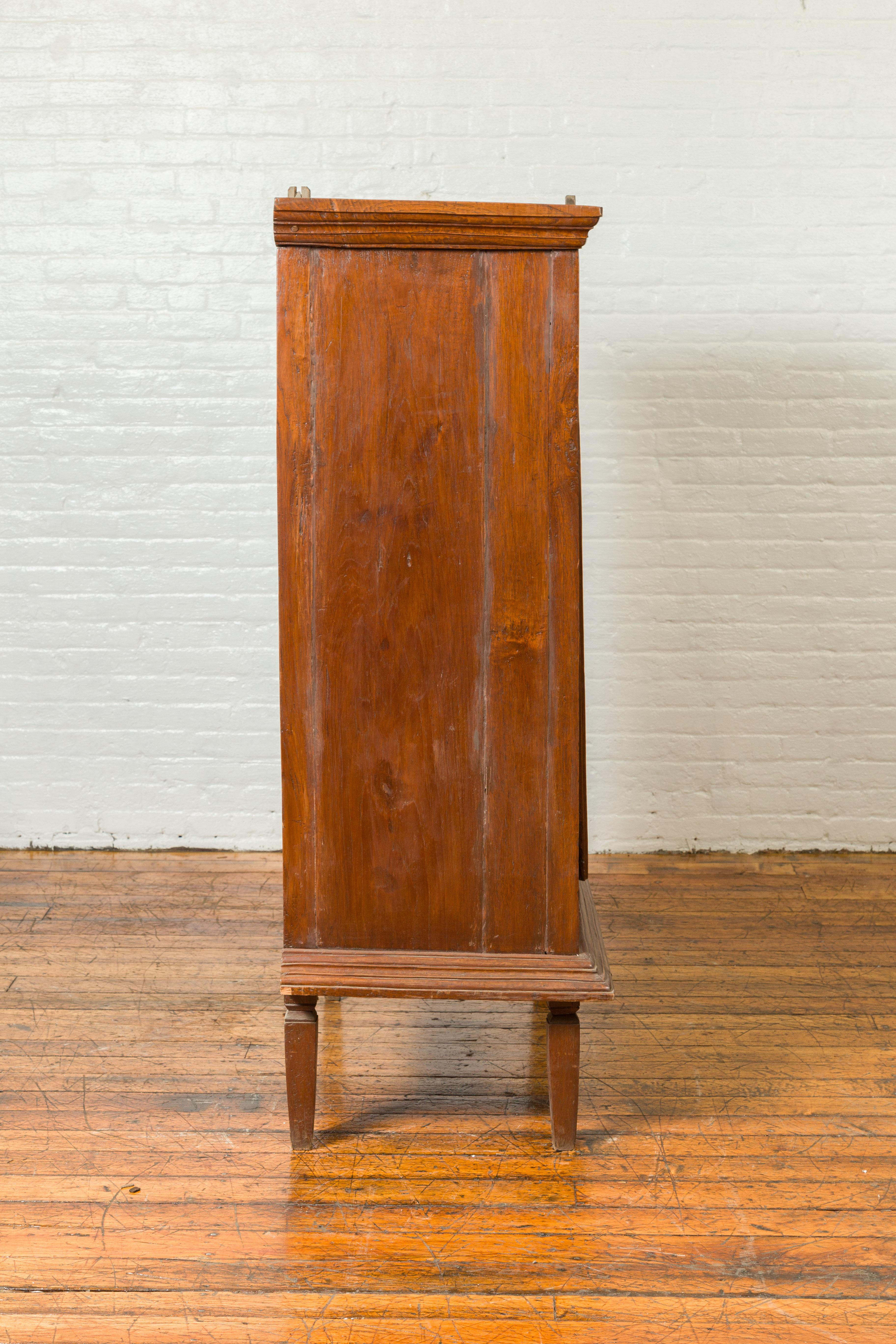 Dutch Colonial Carved Wooden Cabinet with Diamonds and Radiating Motifs For Sale 4