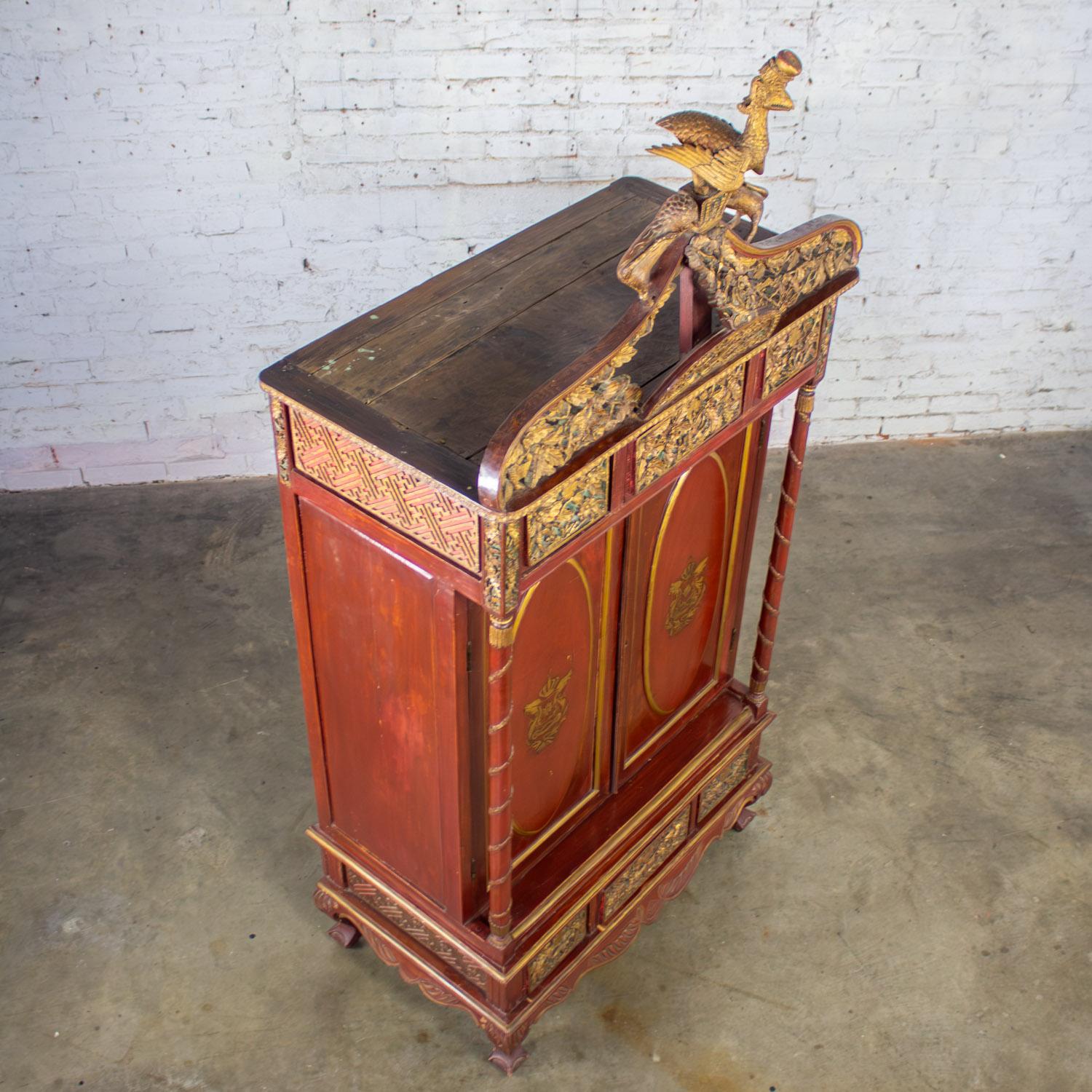Antiguo baúl de boda imperial indonesio Maduran o Jodang para novio en venta 6