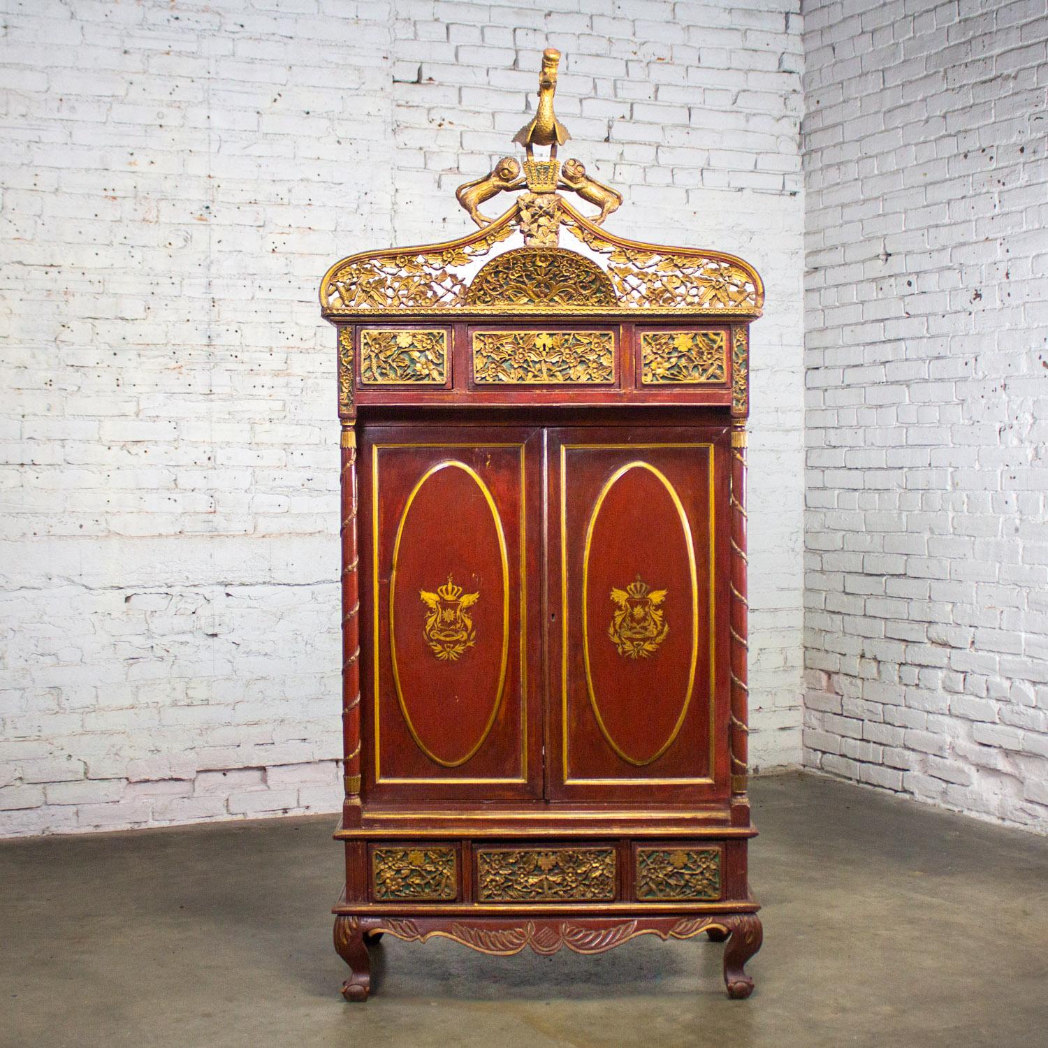 Antiguo baúl de boda imperial indonesio Maduran o Jodang para novio en venta 12