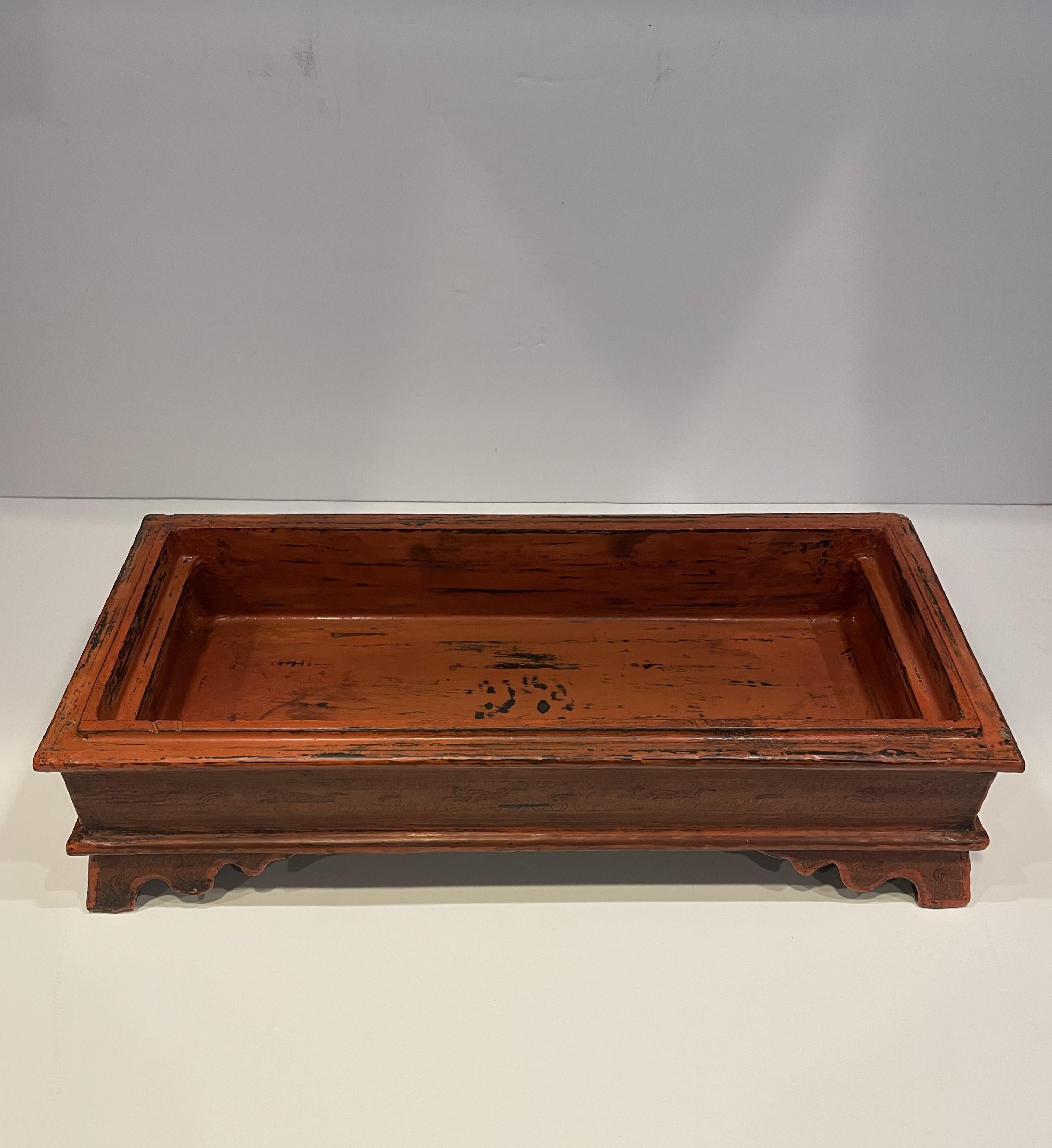 Caja antigua de madera indonesia lacada siglo XIX en venta