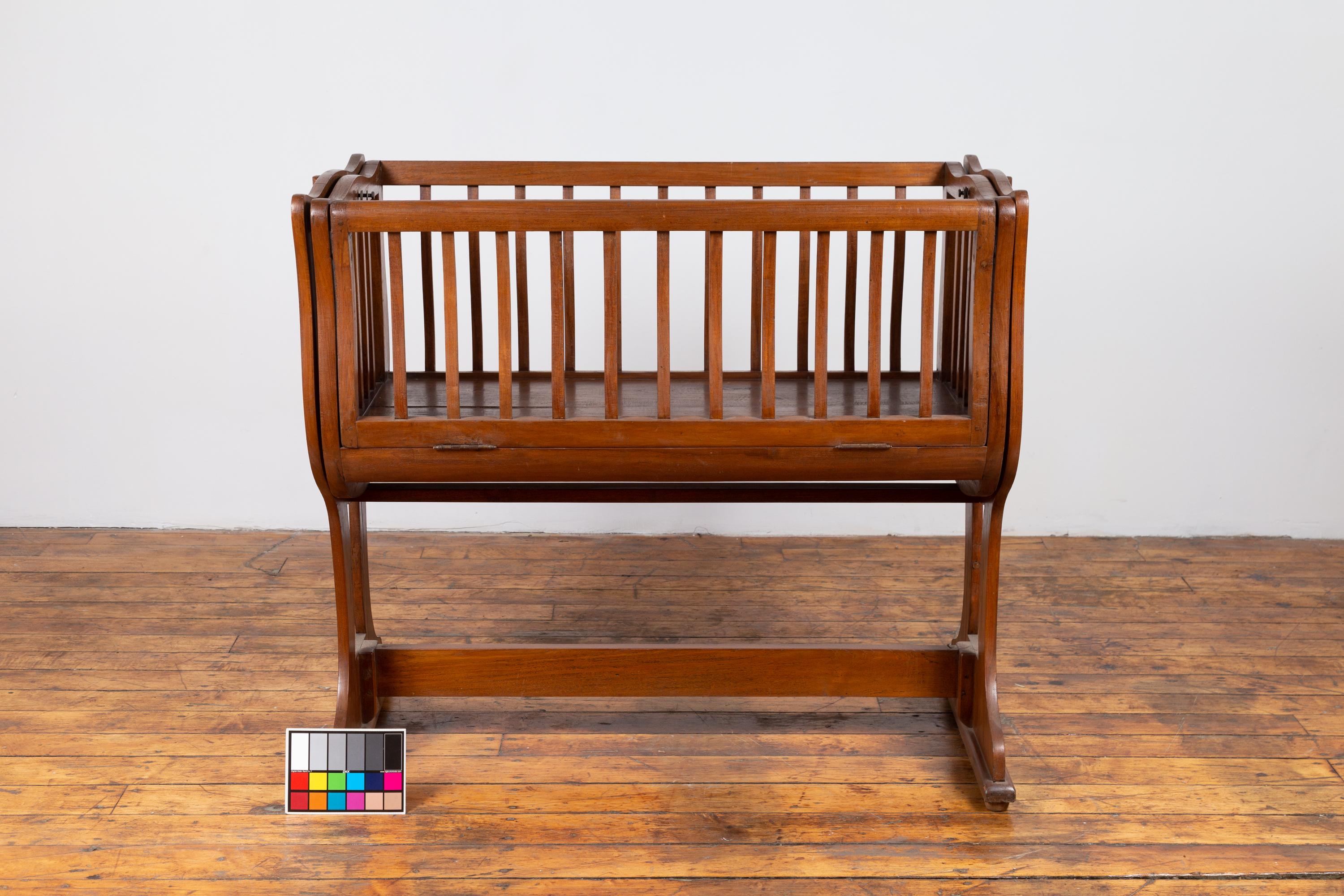 Antique Indonesian Wooden Baby Cradle Transforming into a Loveseat For Sale 1