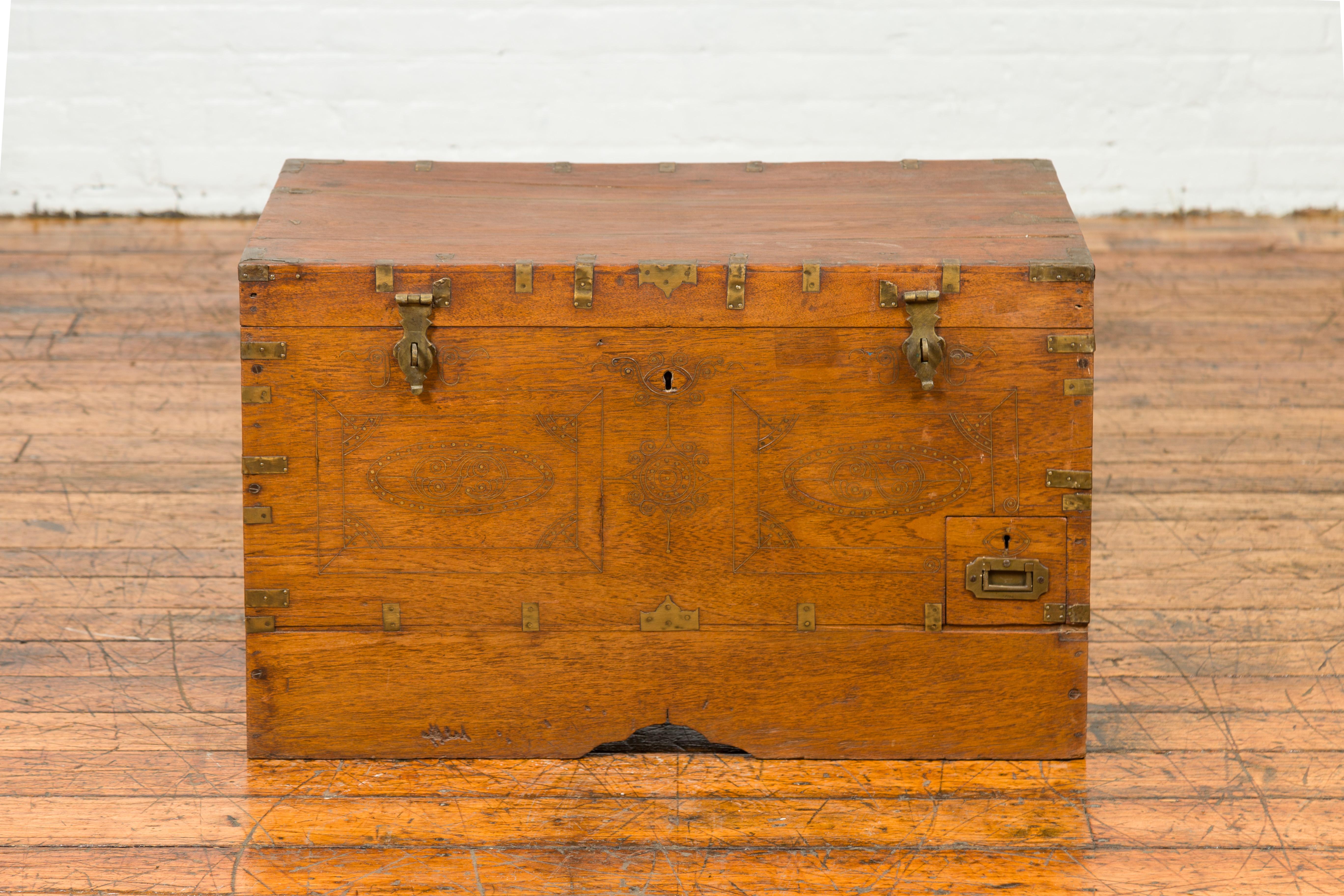 indonesian wedding chest