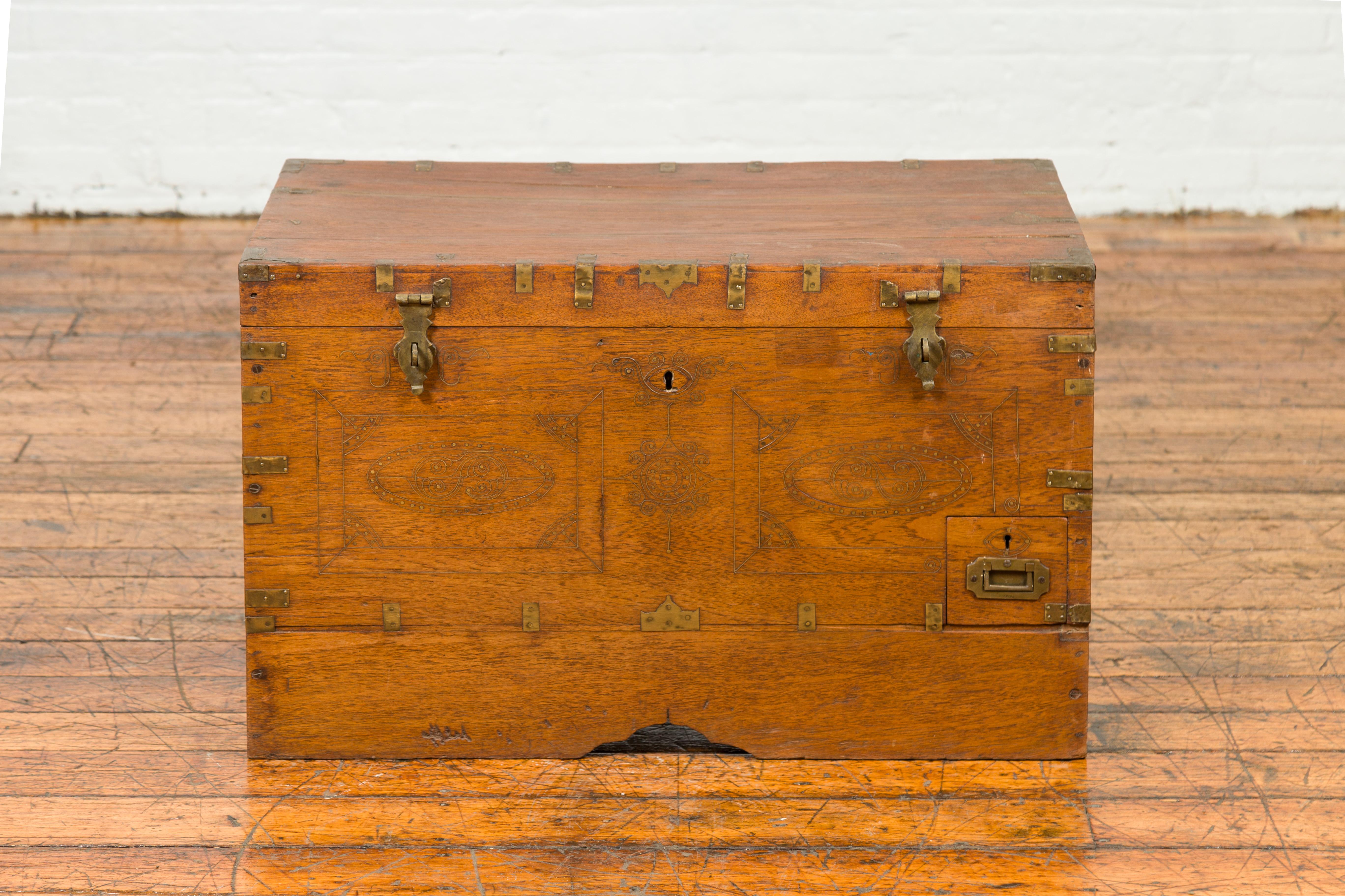 indonesian wedding chest