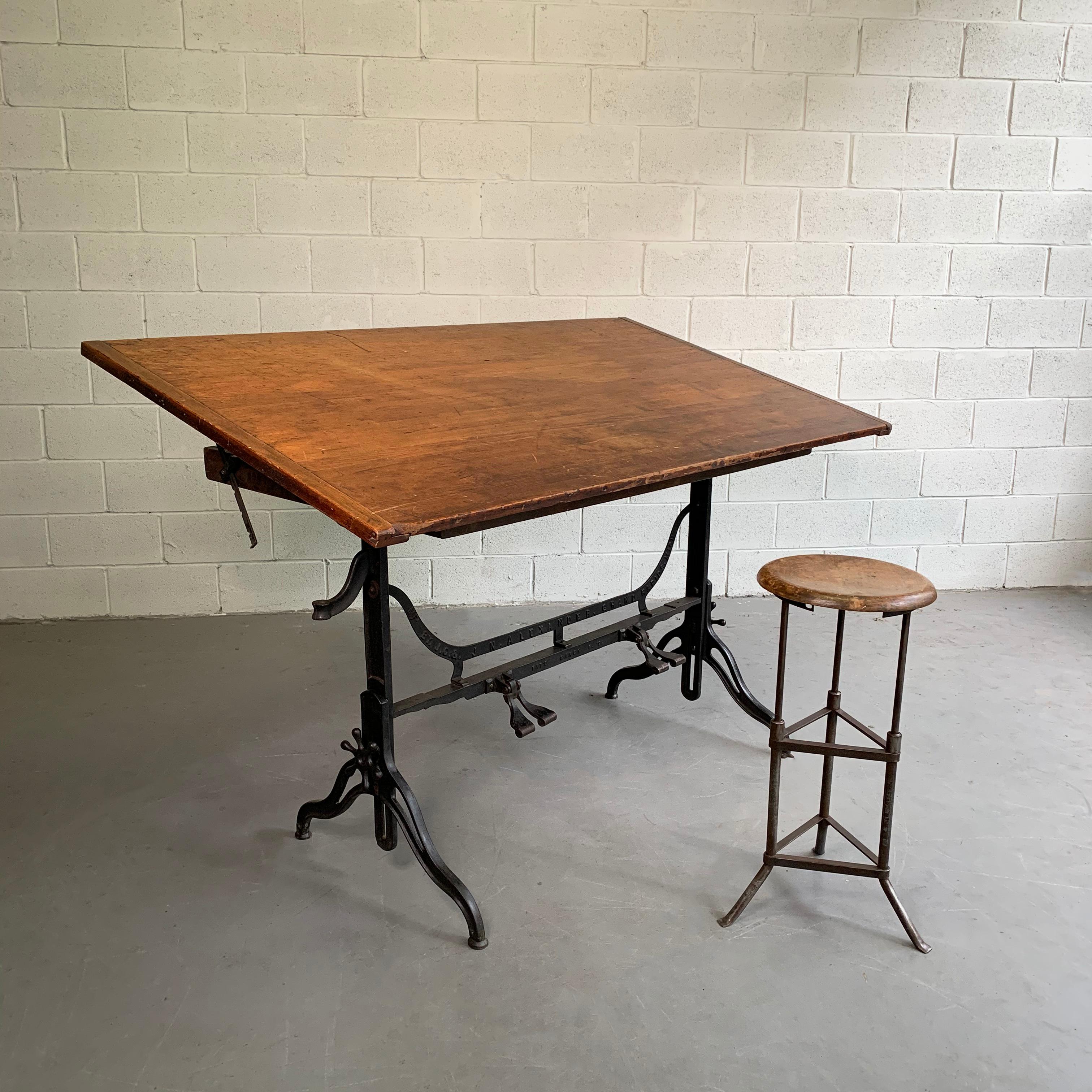 adjustable height drafting table
