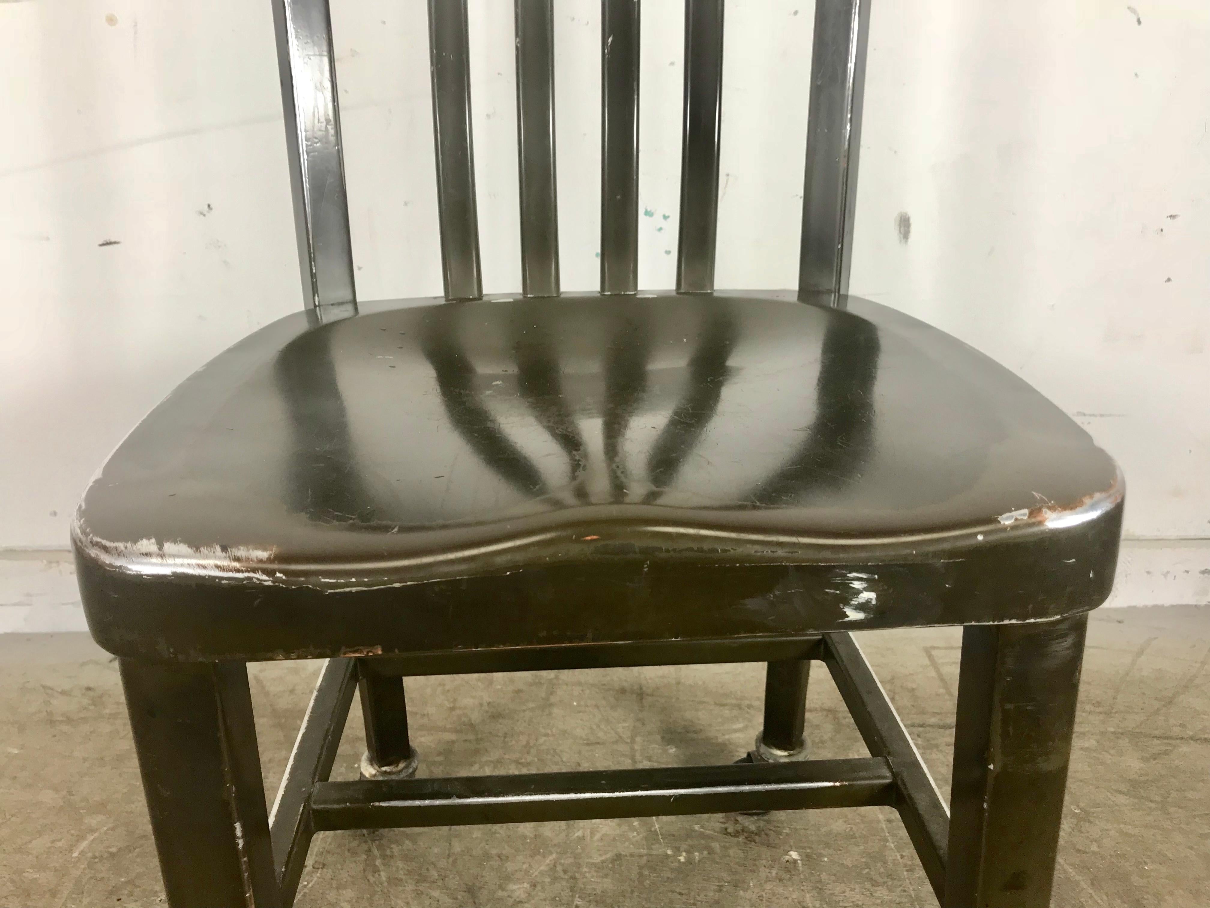 Antique Industrial Aluminum Rolling Desk Chair by General Fireproofing Co. In Good Condition For Sale In Buffalo, NY