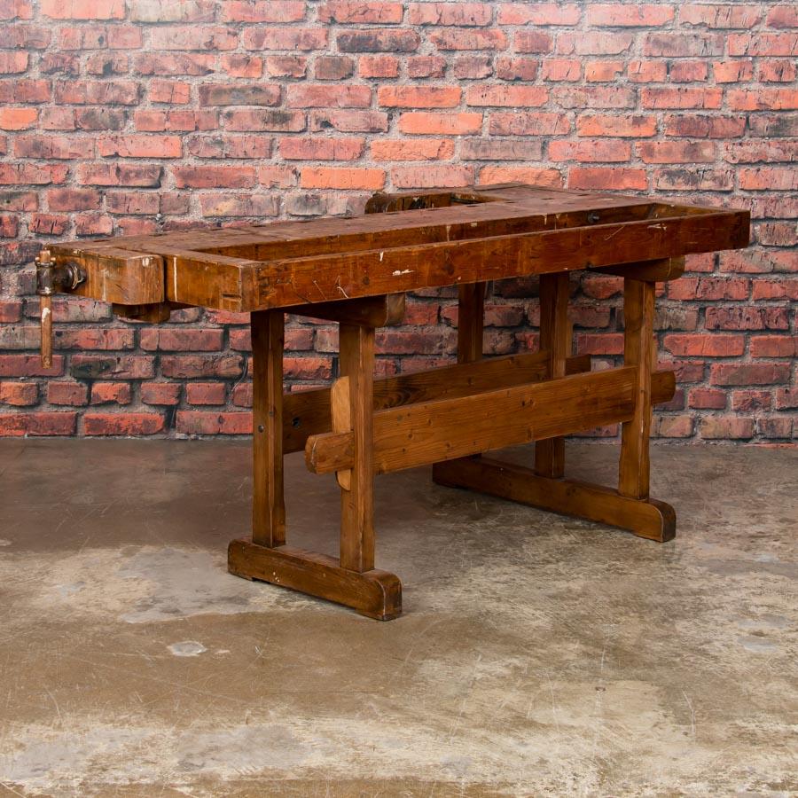 Antique Industrial Carpenter's Workbench / Console Table In Good Condition In Round Top, TX
