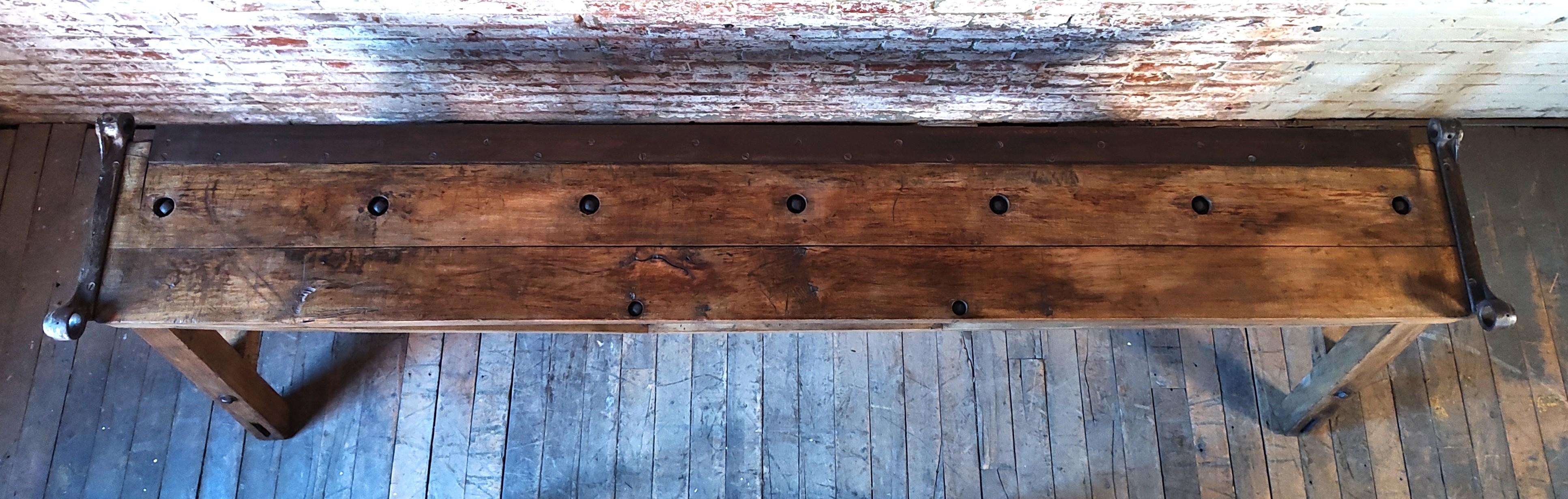 20ième siècle Console/table de canapé industrielle ancienne en vente