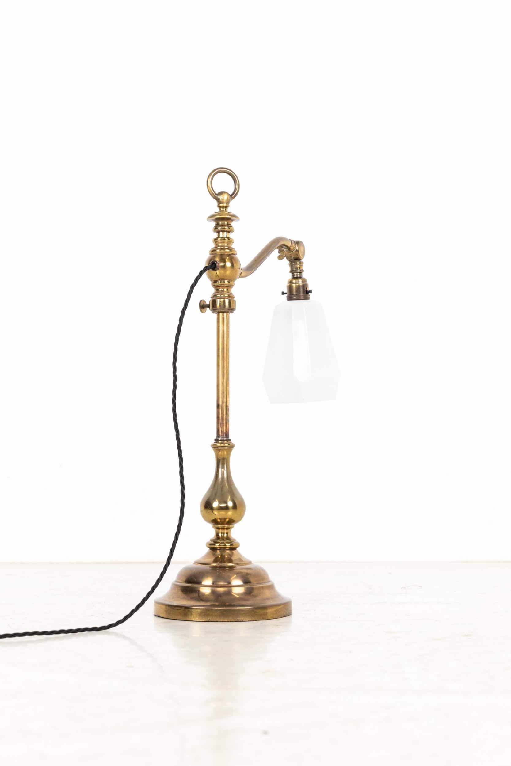 Antike industrielle Anfang des 20. Jahrhunderts Messing Rise & Fall GEC Schreibtischlampe c.1920 (Englisch)
