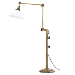 Lampada da terra regolabile standard Dugdills in ottone, c.1910