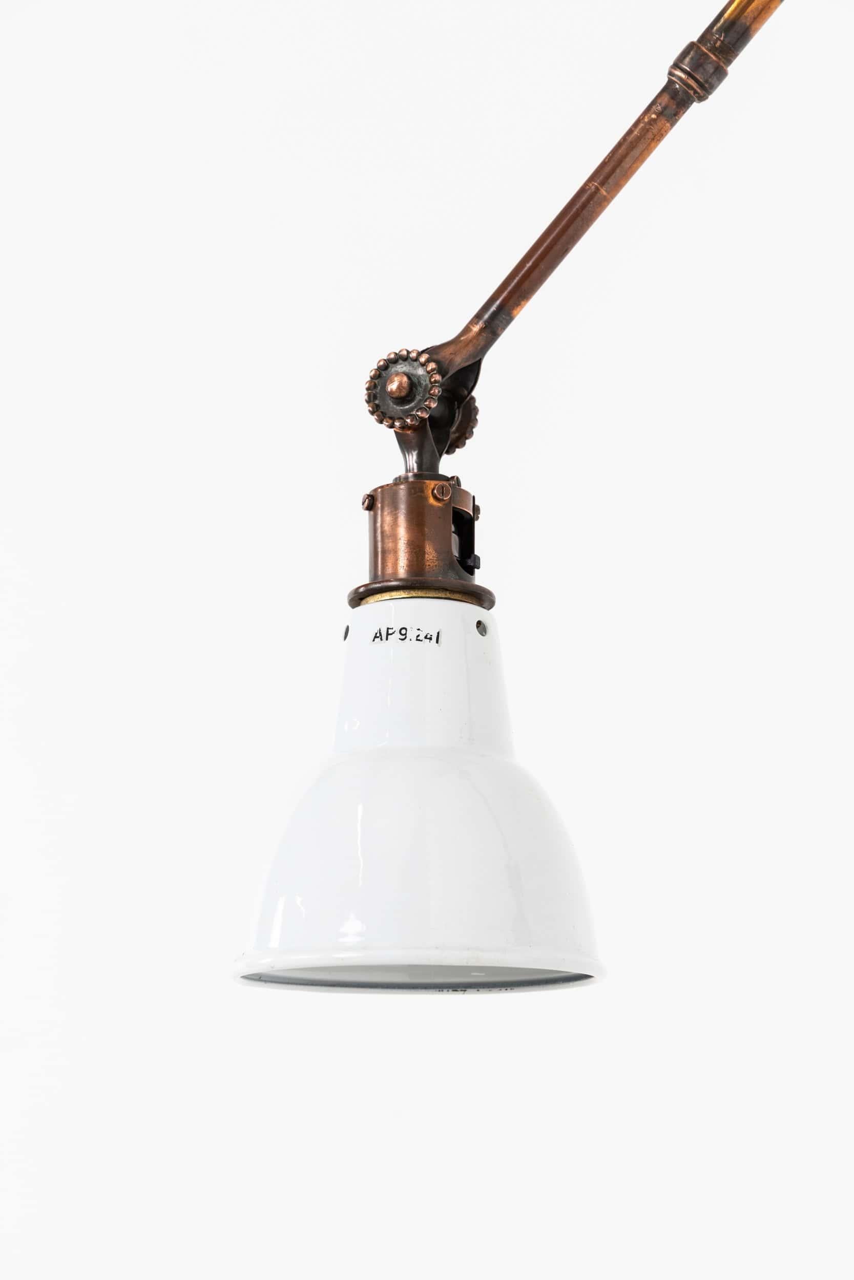 Antique Industrial Early Copper Dugdills Machinist's Wall Lamp, c.1920 For Sale 1