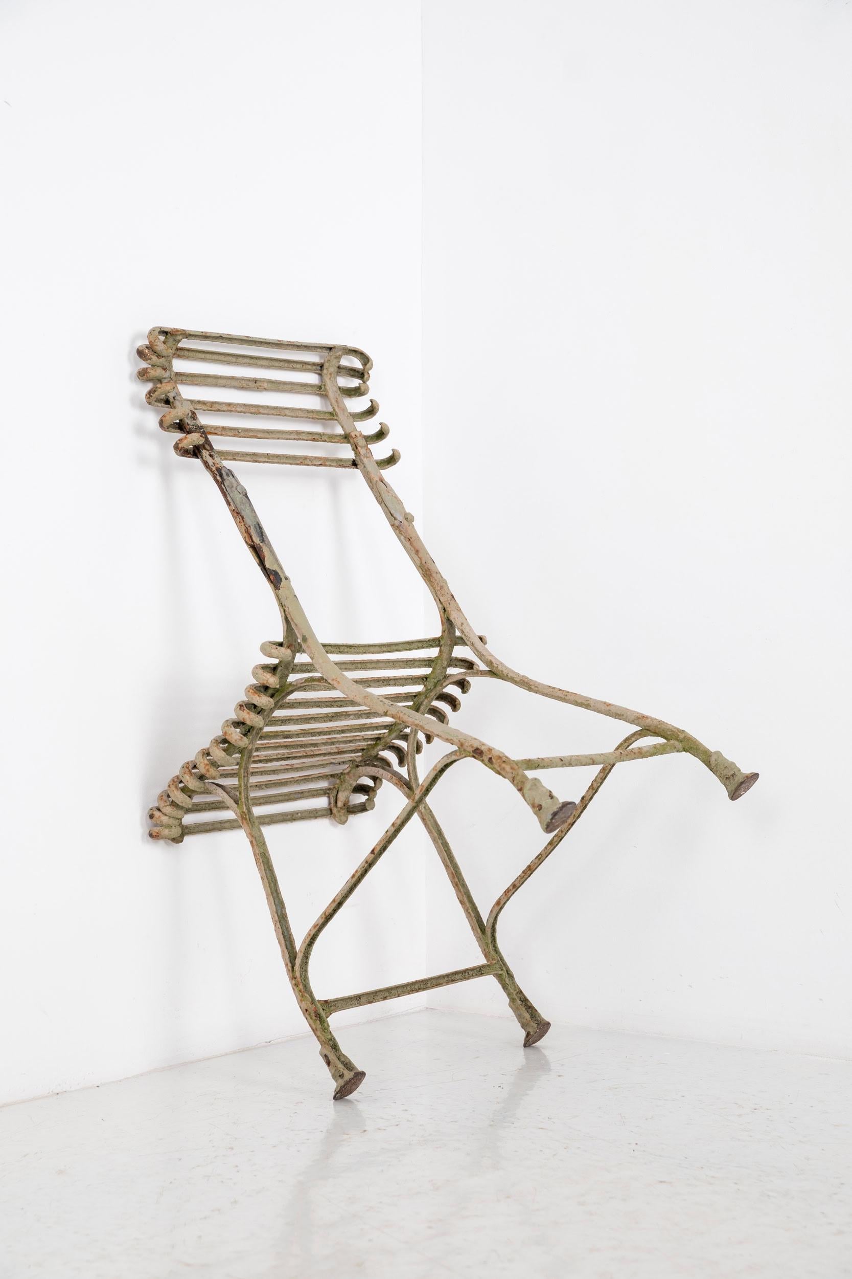 Ferro battuto Antique French Industrial 'Arras' Region Blacksmith Made Wrought Iron Chair 1900 in vendita