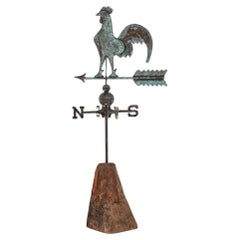Veleta de gallo en cobre repujado para jardín industrial antiguo c.1880