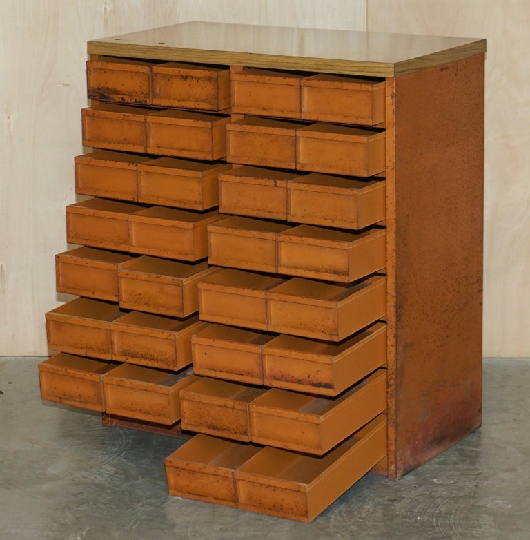 ANTIQUE INDUSTRIAL METAL WORKERS CHEST OF DRAWERS FOR SCREWS NUTS AND