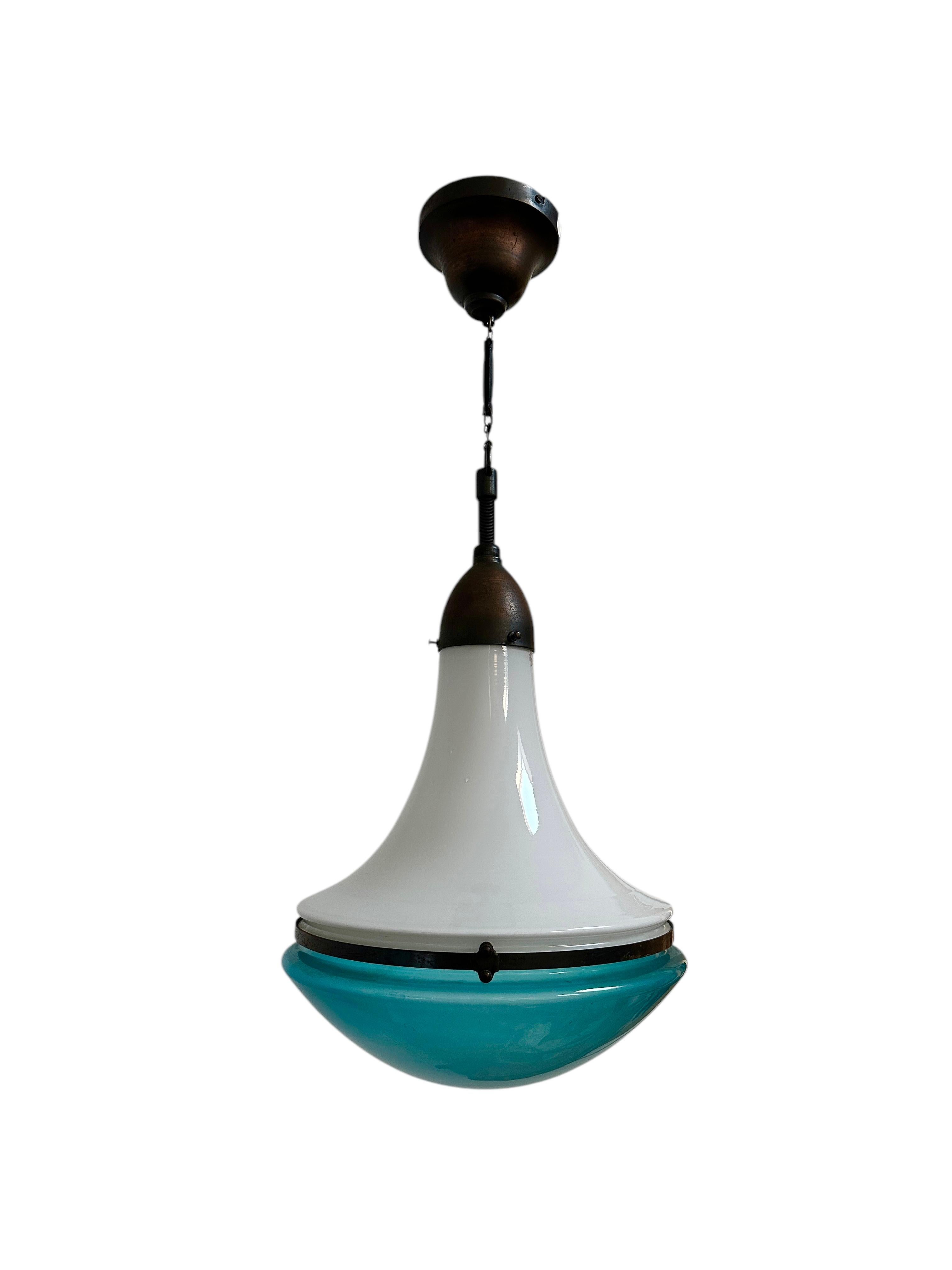 Antike industrielle Opal Siemens Peter Behrens Tageslicht Deckenleuchte, Deckenleuchte im Zustand „Gut“ im Angebot in Sale, GB