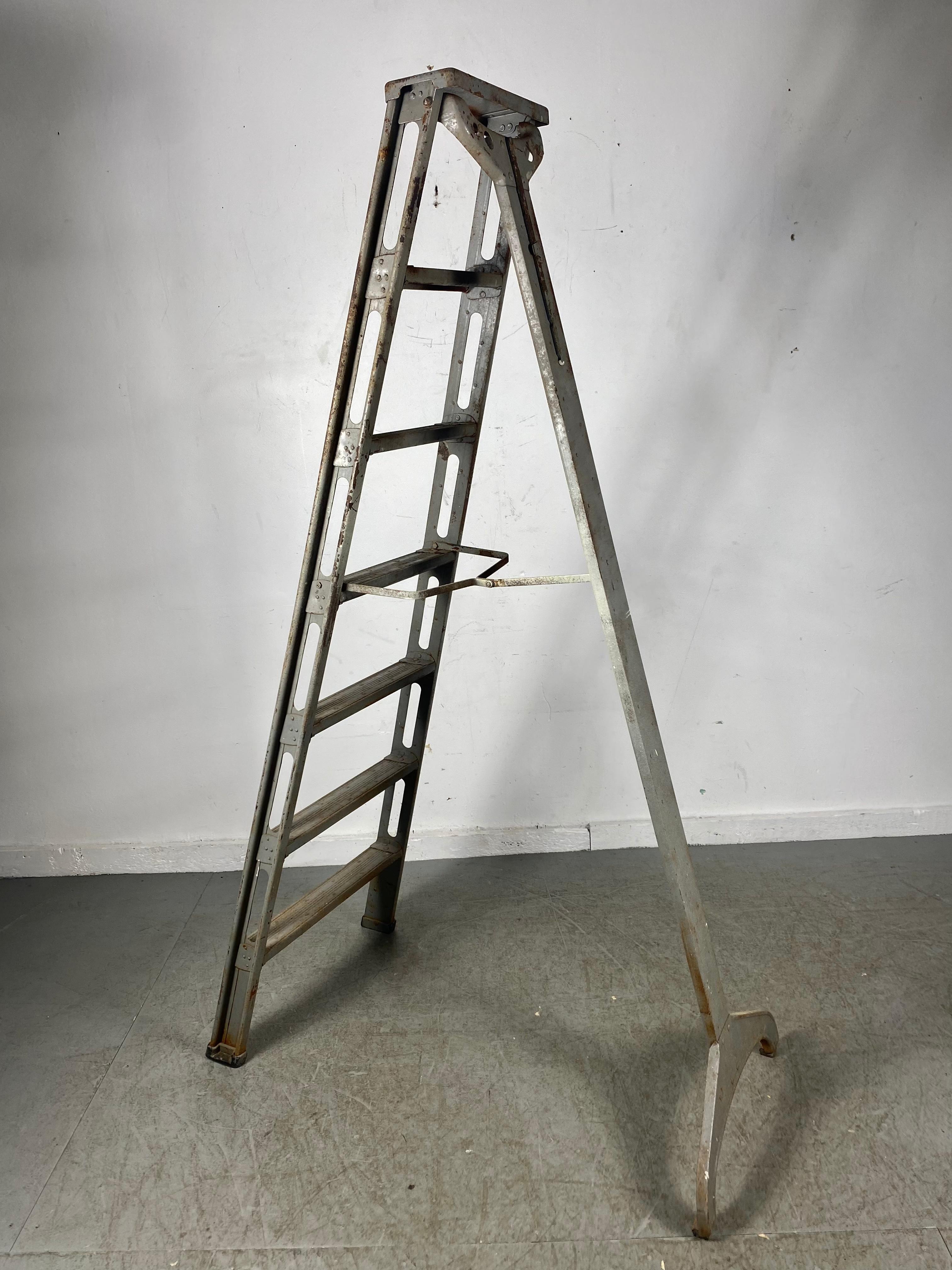 1940s Industrial Metal Professional Folding Ladder, Great design, Paint can holder can be for left or right handed.