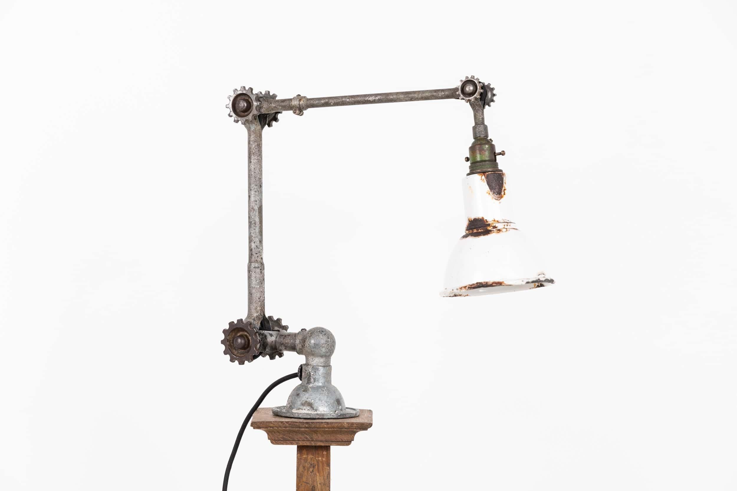 Lampe de bureau industrielle ancienne Dugdills Machinist, vers 1910 en vente 3