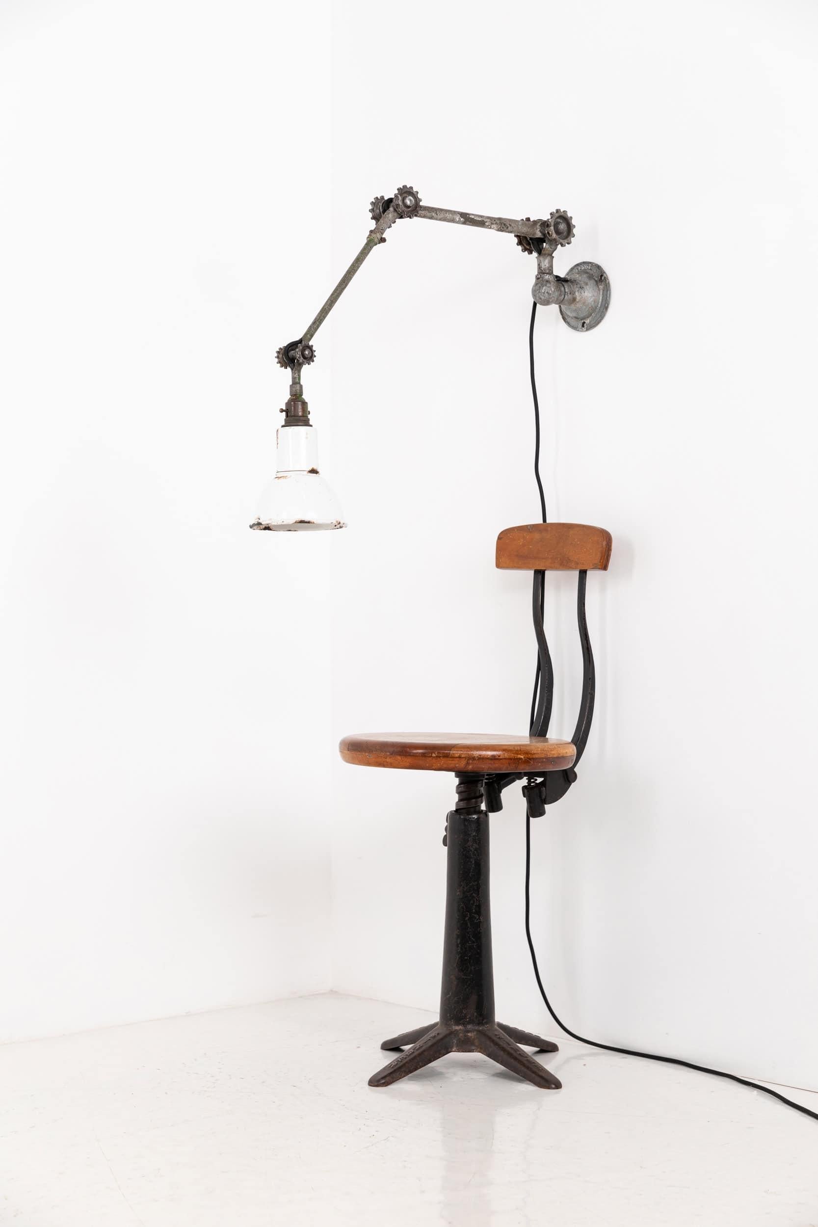 Anglais Lampe de bureau industrielle ancienne Dugdills Machinist, vers 1910 en vente