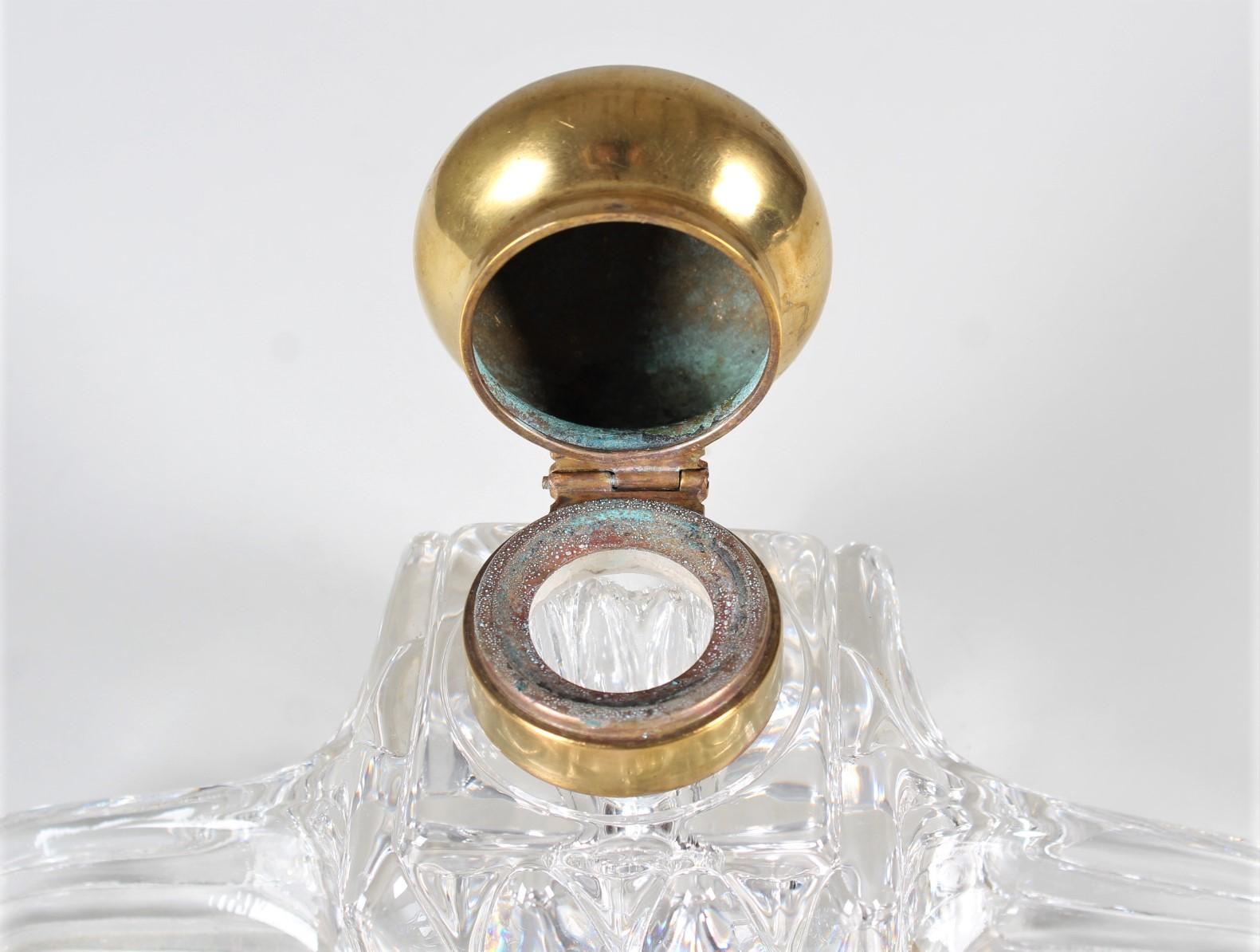 Antique Inkwell, Baccarat Déposé, Gilded Brass, Late 19th Century In Good Condition For Sale In Greven, DE
