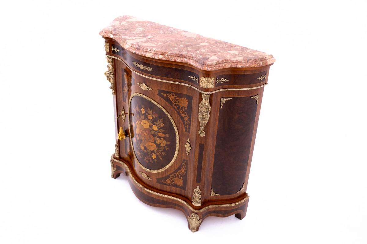 Antique inlaid chest of drawers, France, around 1850. After renovation. In Good Condition For Sale In Chorzów, PL