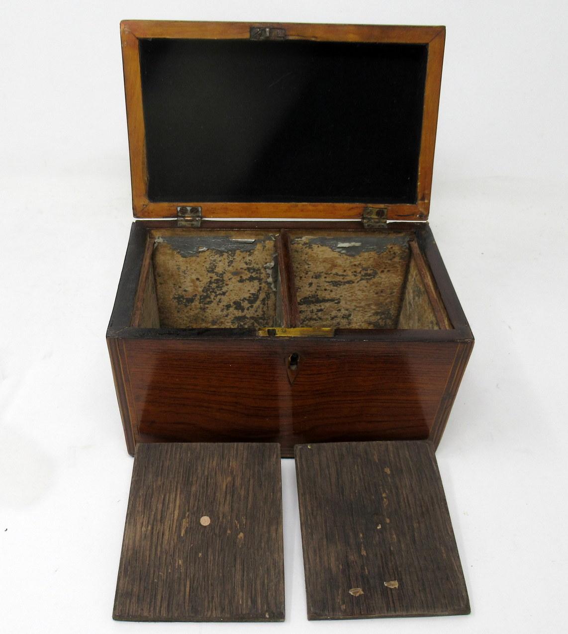 Antique Inlaid Flame Mahogany Pagoda English Double Tea Caddy Box Late Regency In Good Condition In Dublin, Ireland