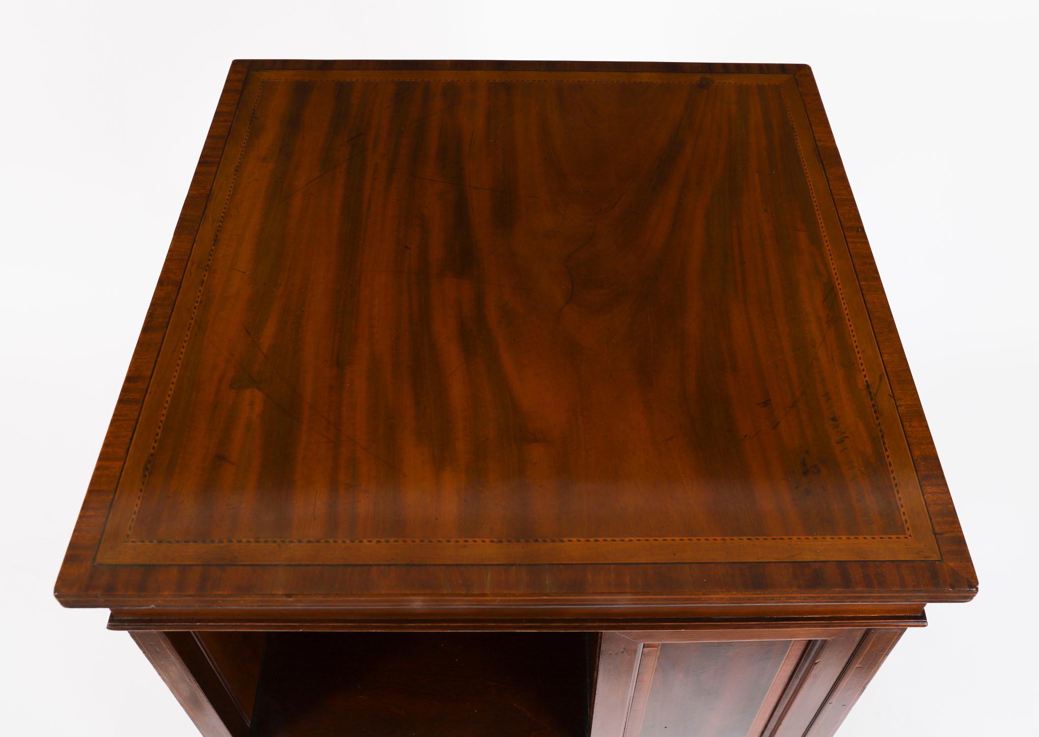 Antique Inlaid Flame Mahogany Revolving Bookcase 20th Century For Sale 6