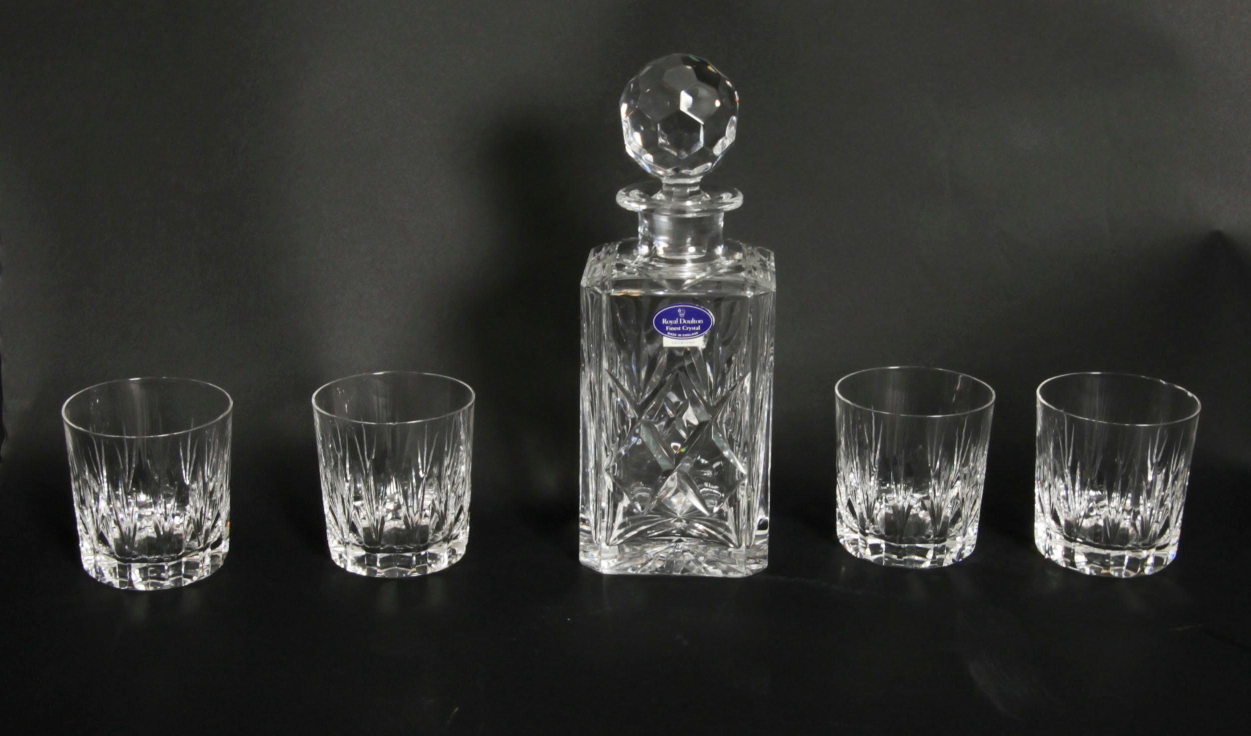 Carafe à décanter antique en acajou flammé à trois cristaux Tantale 19ème siècle 9