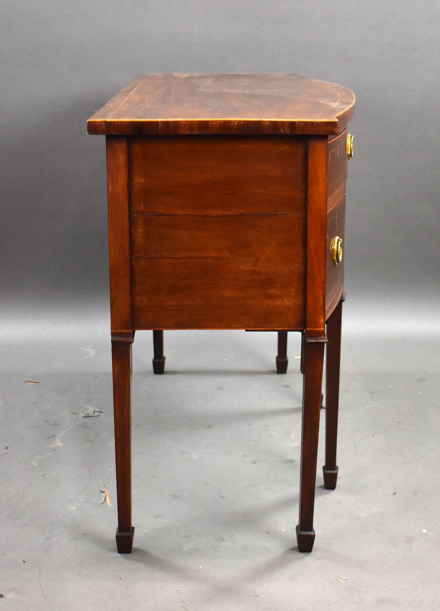 Antique Inlaid Mahogany Sideboard In Good Condition For Sale In Chelmsford, Essex