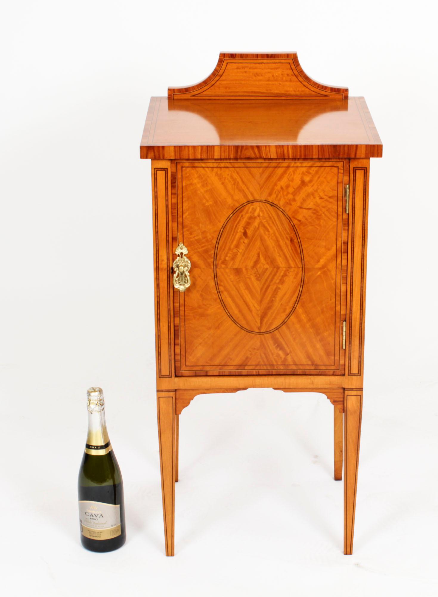 Antique Inlaid Satinwood Bedside Cabinet c.1880 19th Century 7