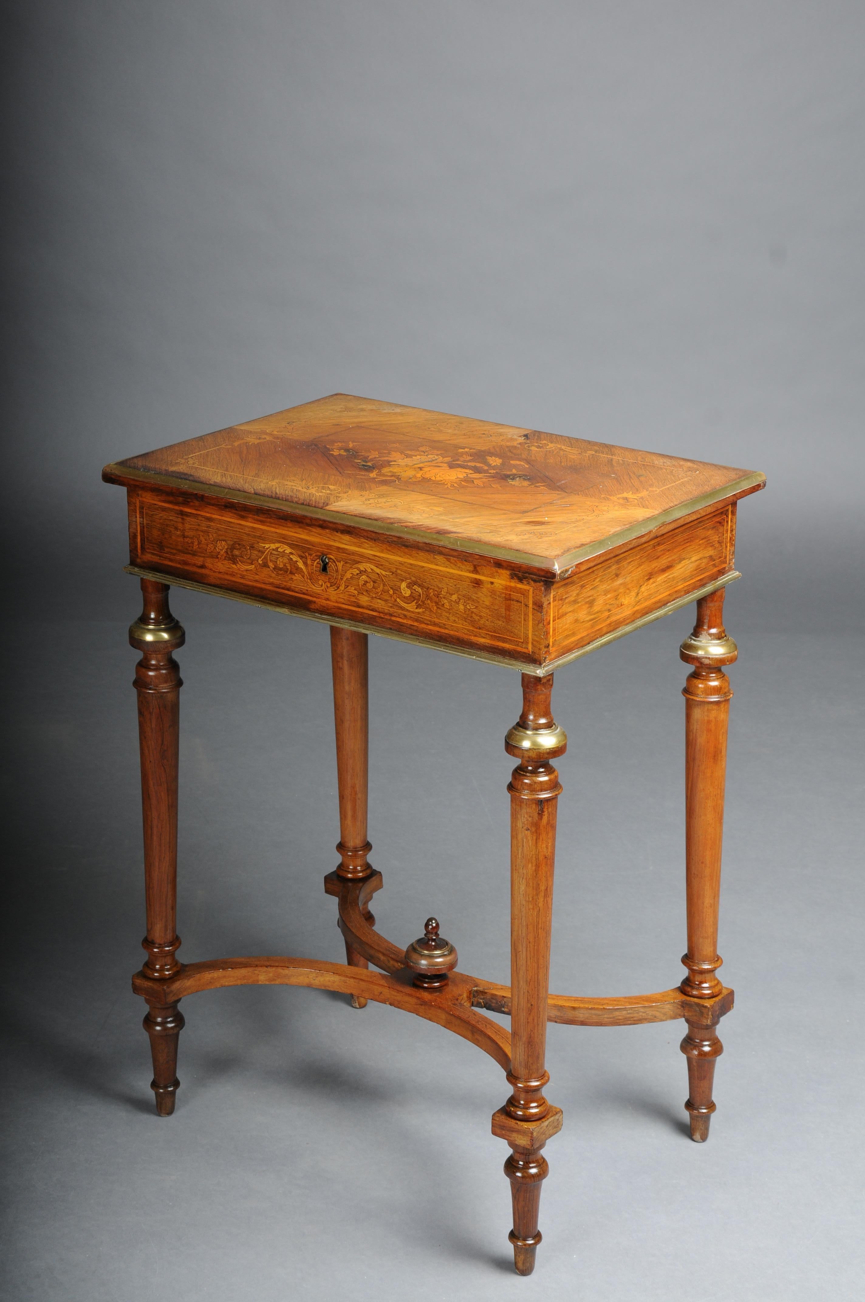 Antique inlaid side table/sewing table Napoleon III, brass In Good Condition For Sale In Berlin, DE