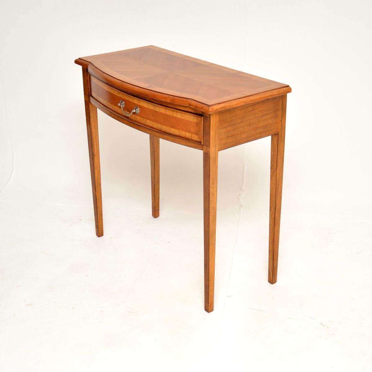 Antique Inlaid Walnut Console Side Table In Good Condition For Sale In London, GB