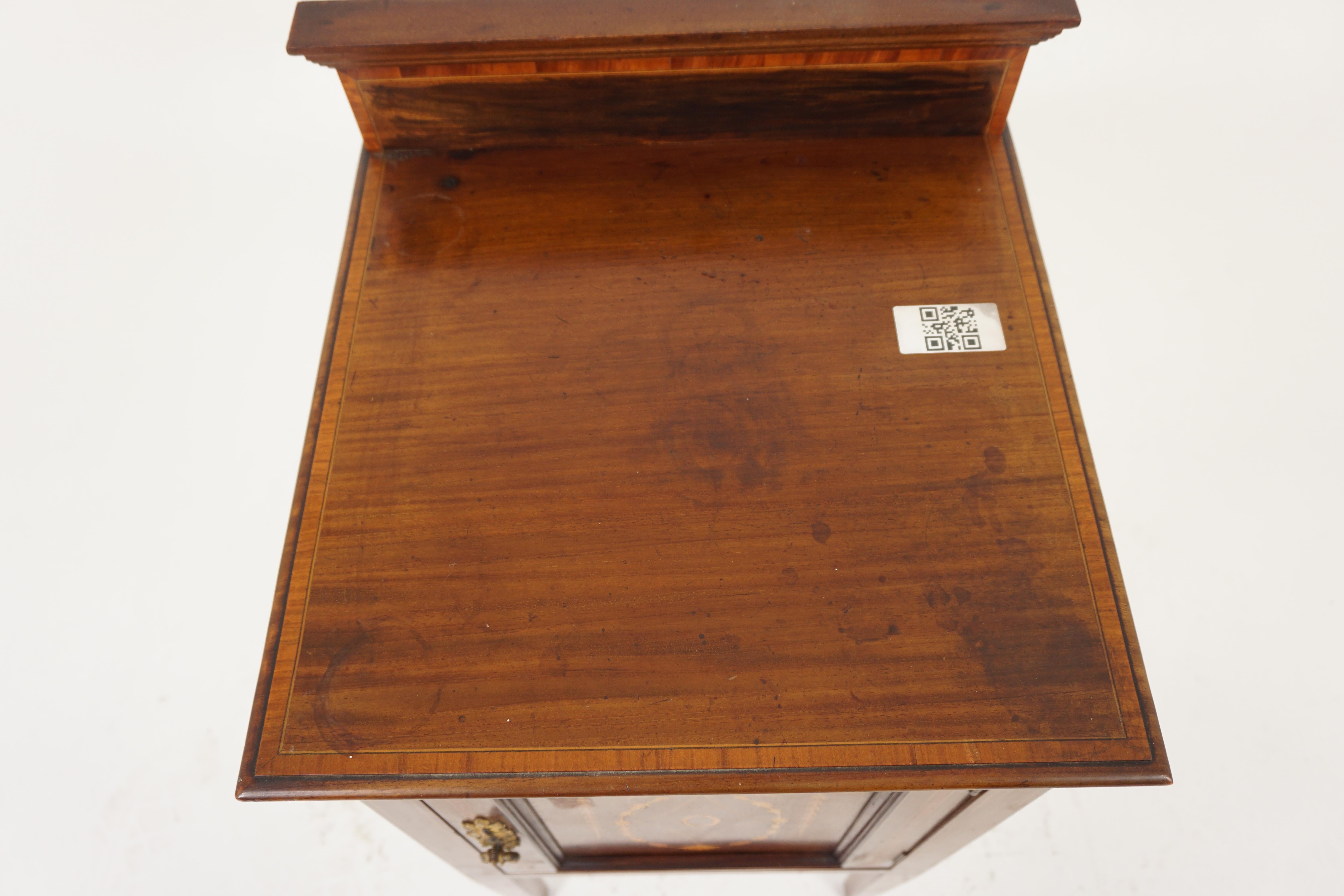 Hand-Crafted Antique Inlaid Walnut Nightstand, Sheraton Bedside Table, Scotland 1900, H969 For Sale